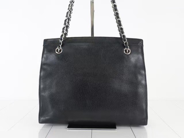 Turnlock Caviar Chain Tote, No. 5 — view 3