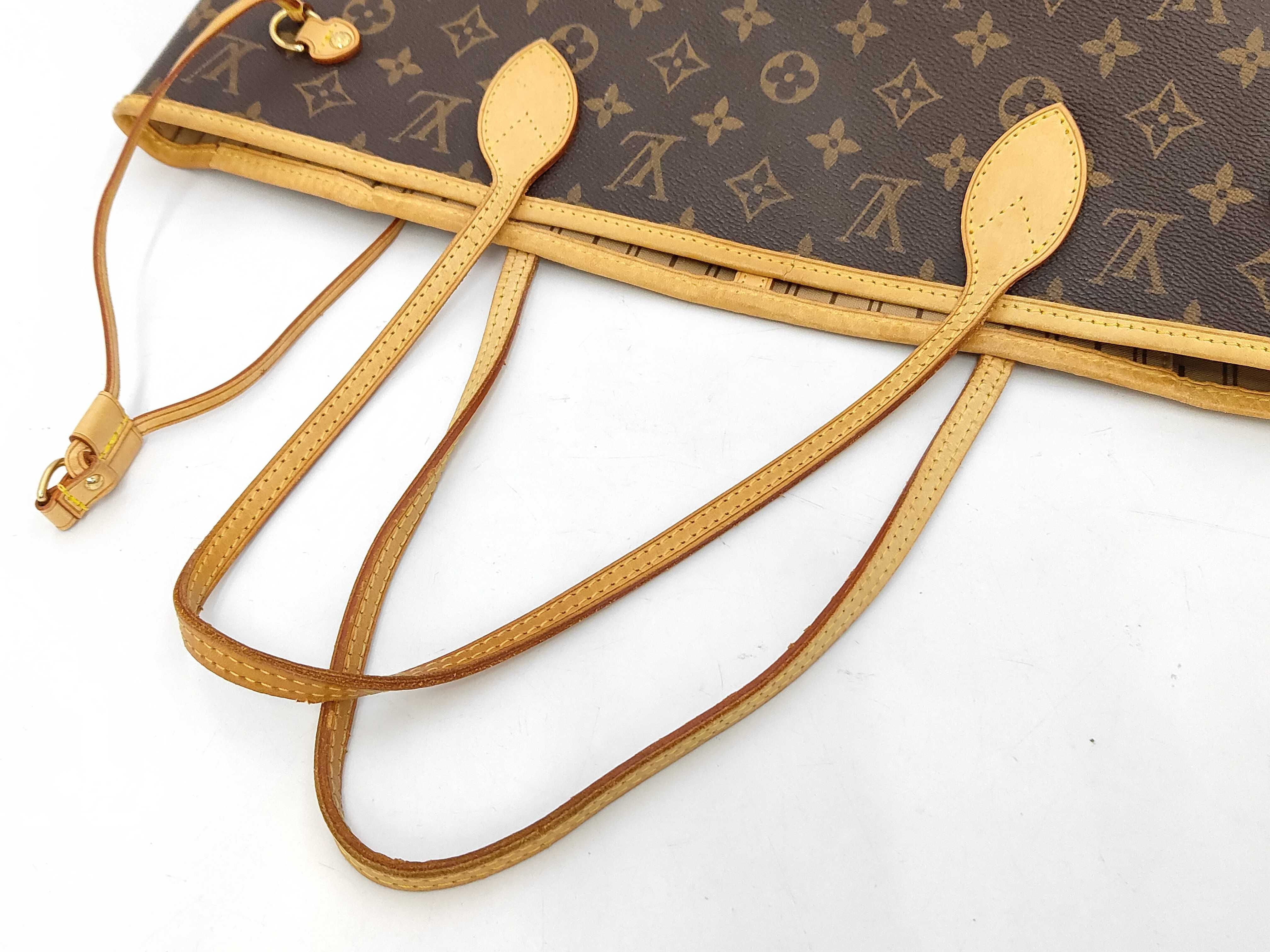 Monogram Louis Vuitton Monogram Neverfull Tote Bag — view 3