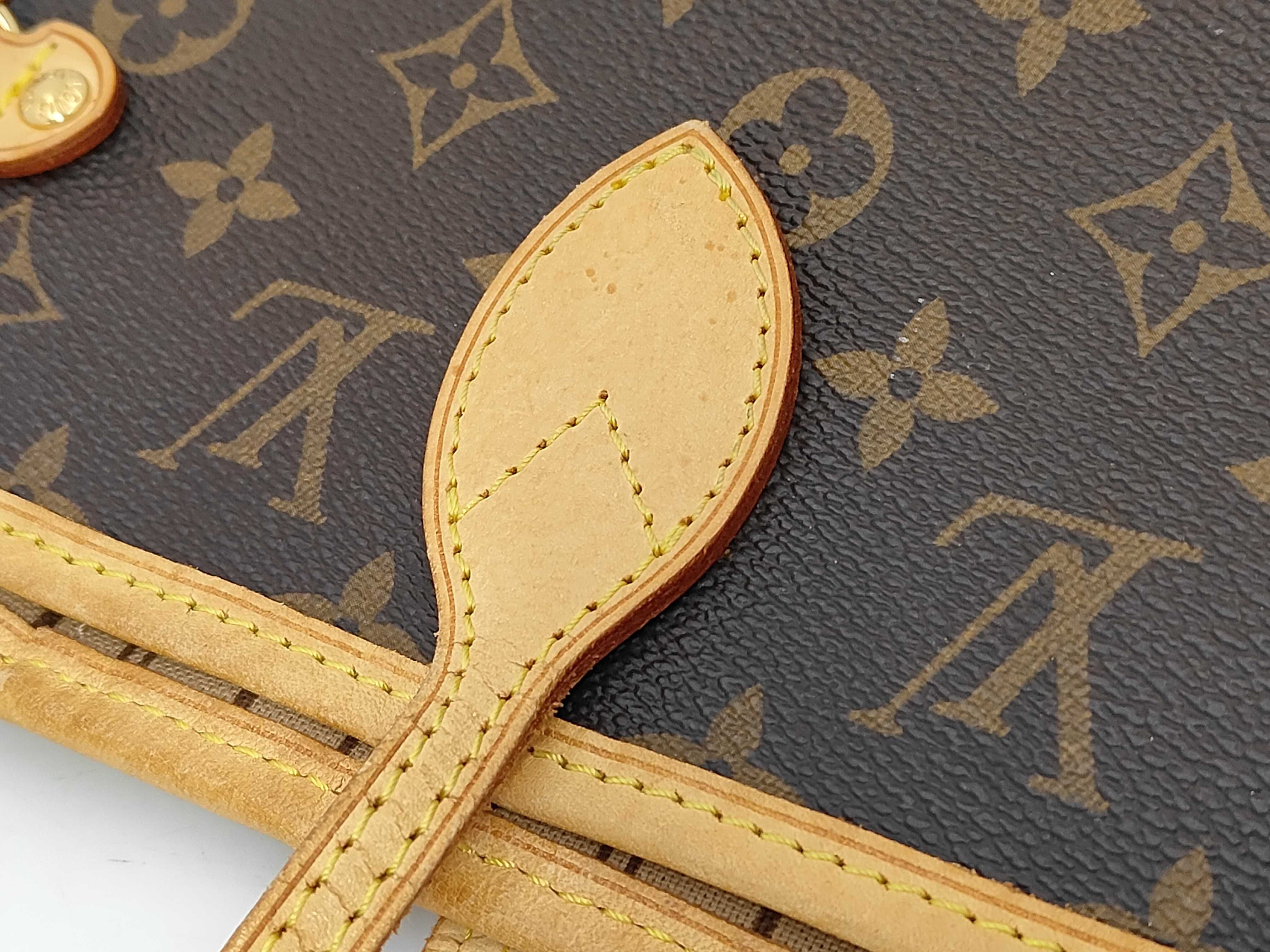 Monogram Louis Vuitton Monogram Neverfull Tote Bag — view 5