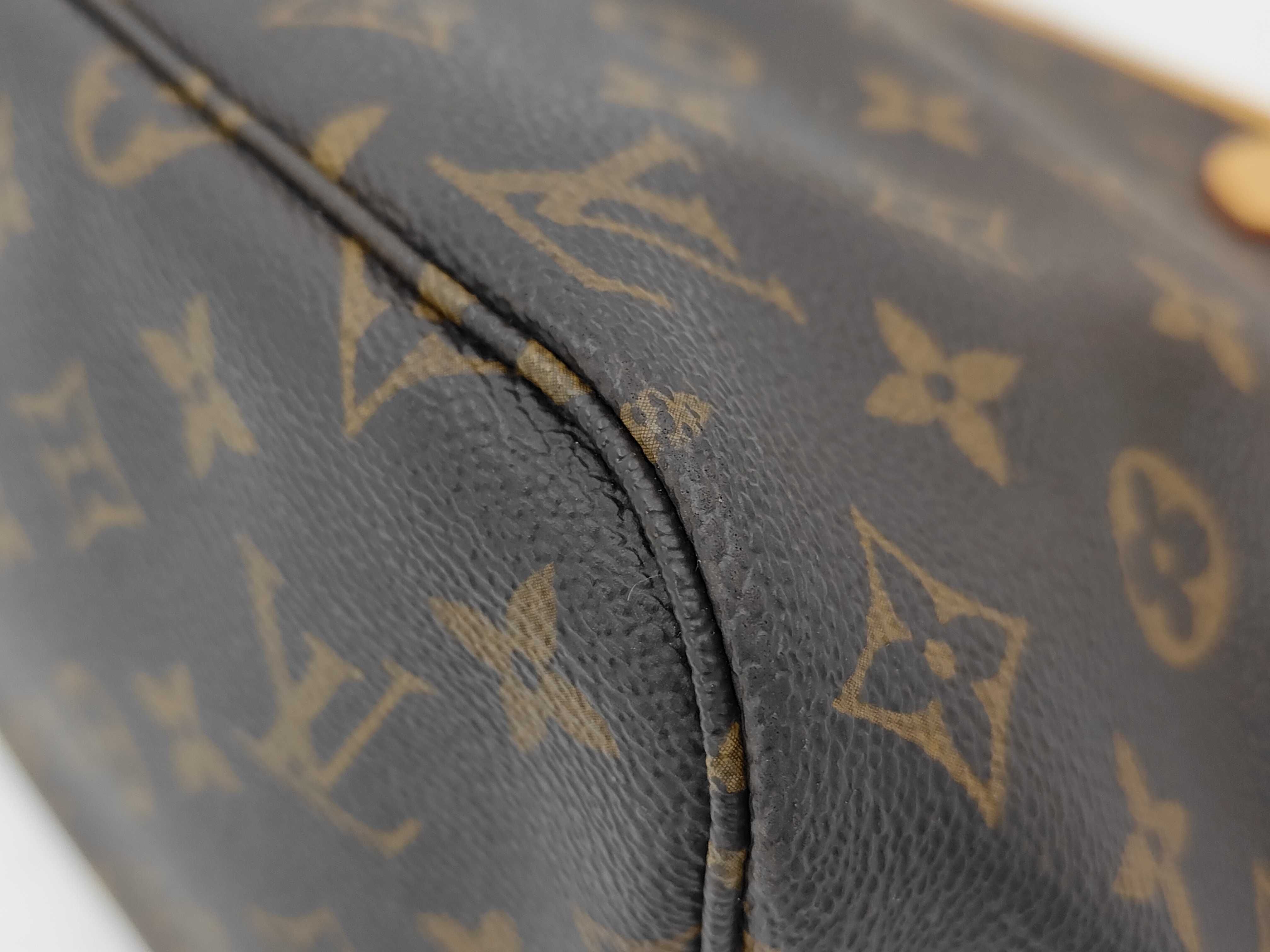 Monogram Louis Vuitton Monogram Neverfull Tote Bag — view 7