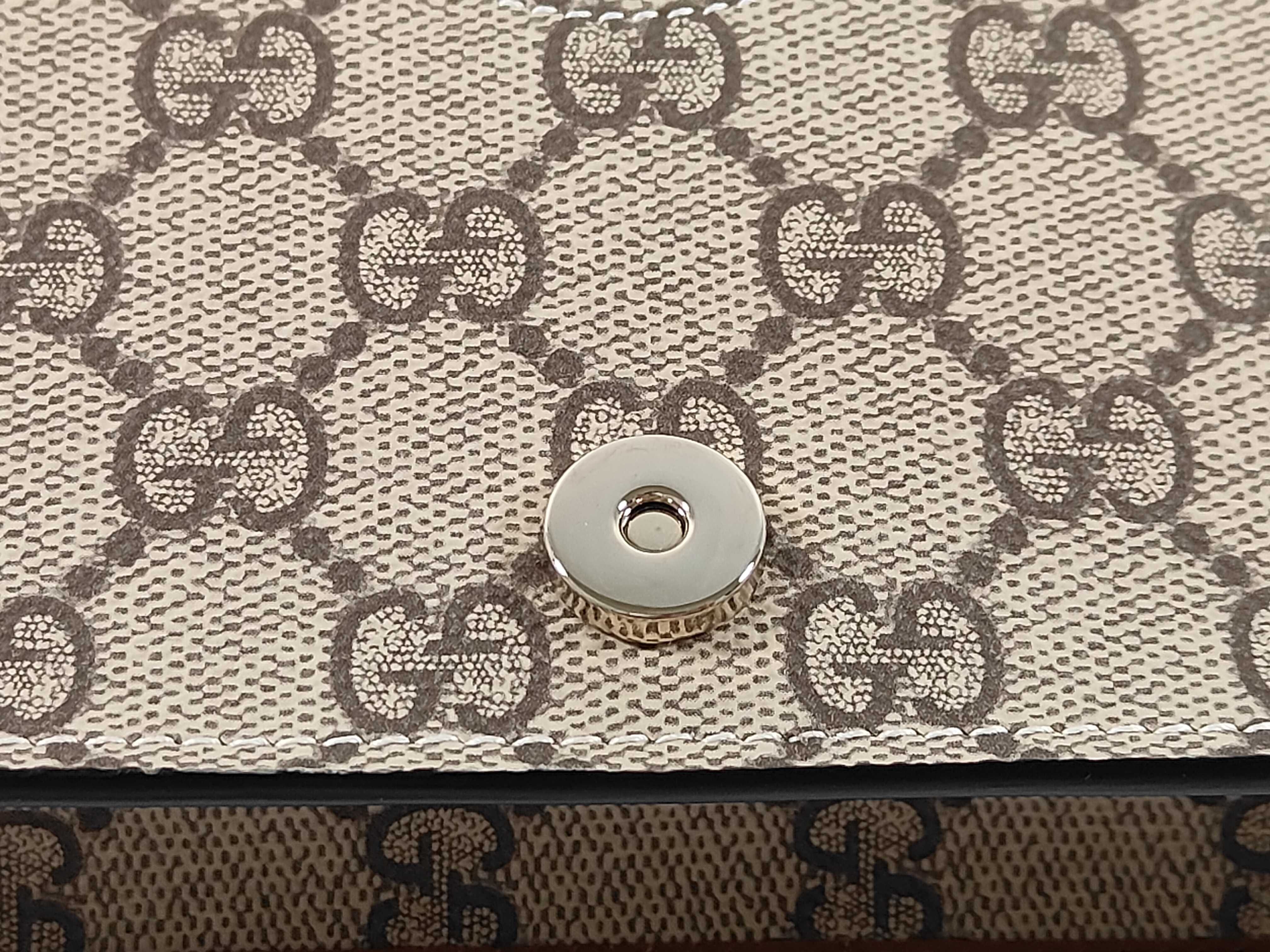 GG Supreme GG Emblem Shoulder Wallet — view 10
