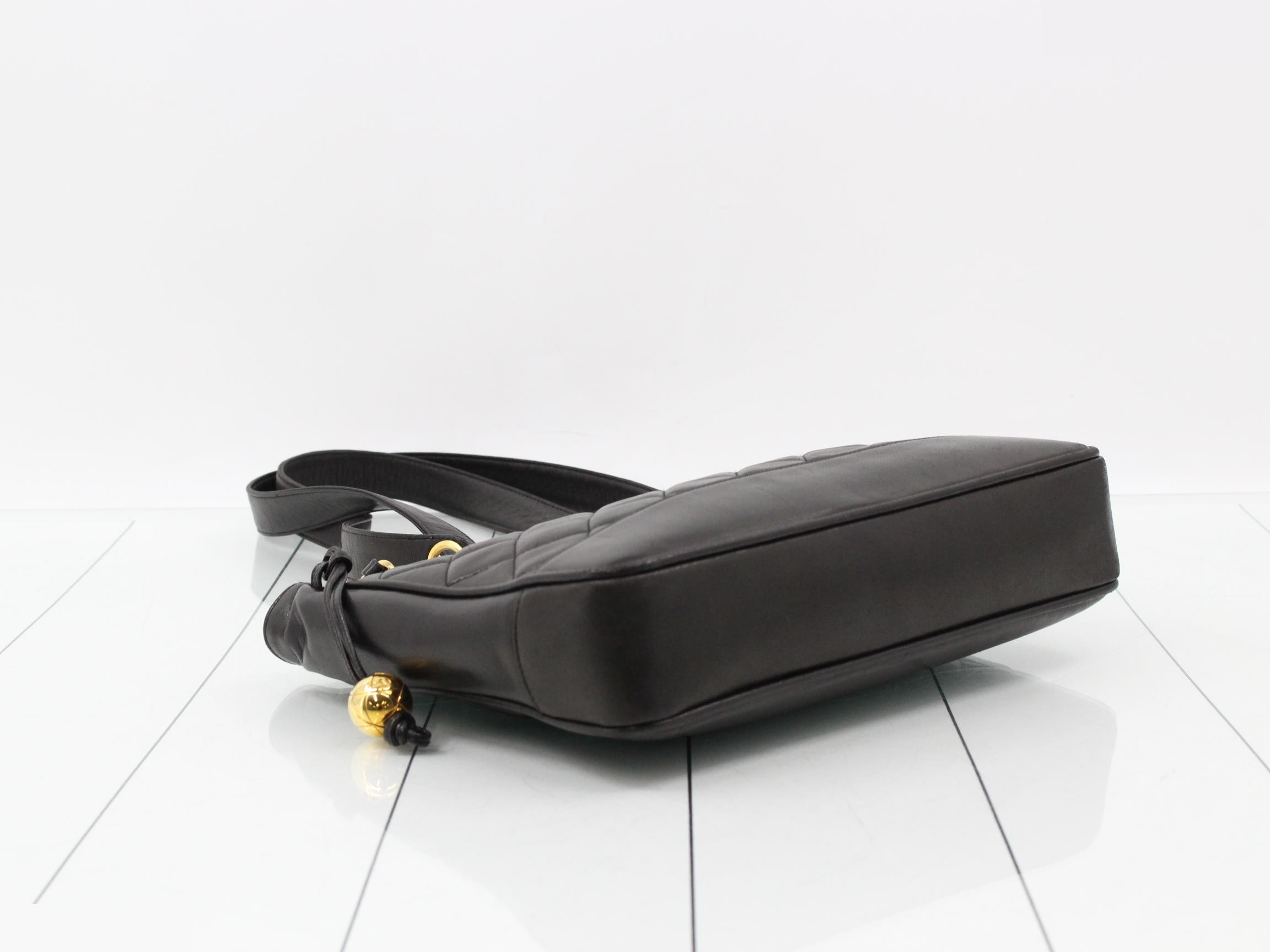 Chain tote — view 5