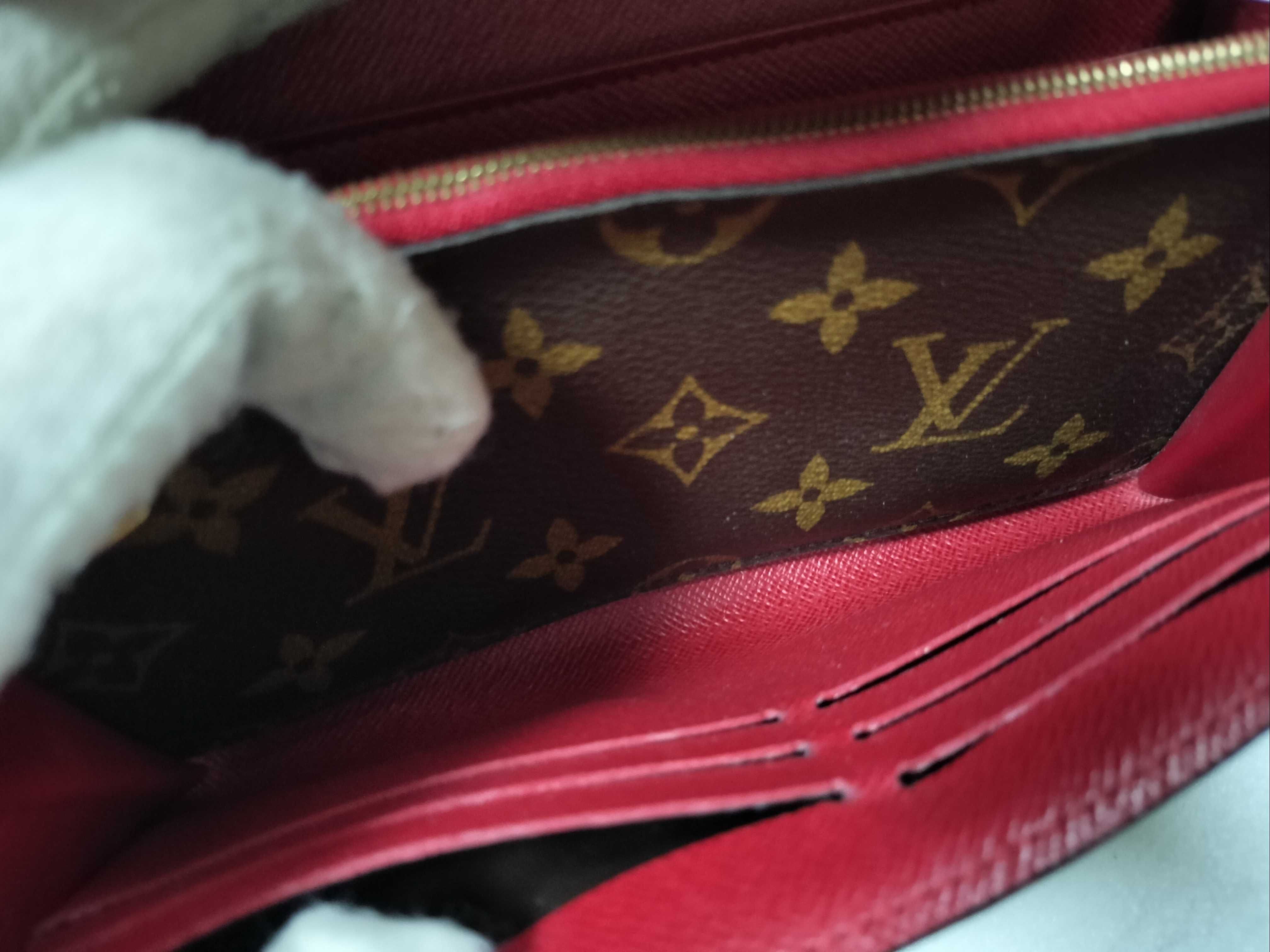 Monogram M61184 Portefeuille Sarah Retiro Wallet — view 10