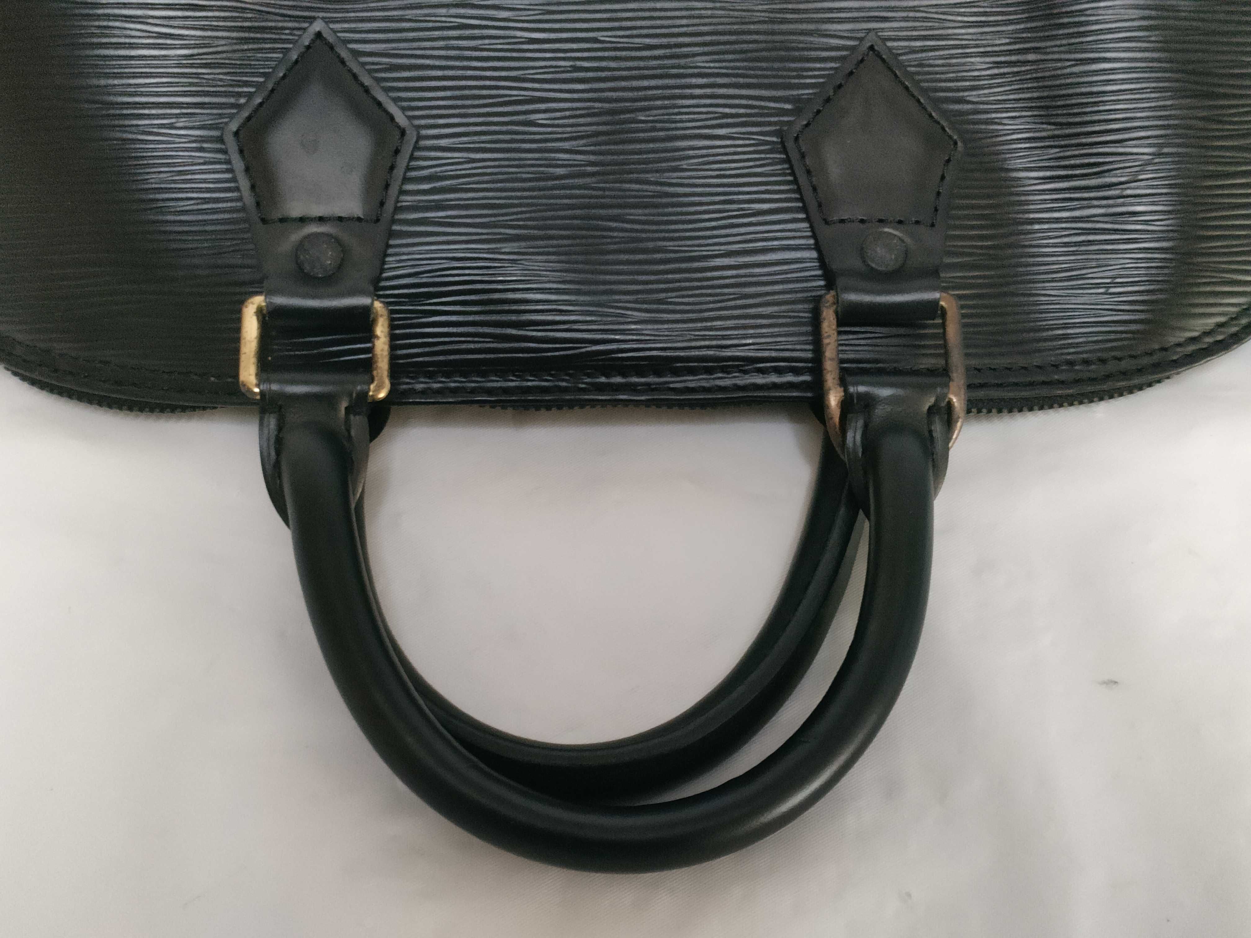 M52142 Alma PM Epi Black Handbag — view 3