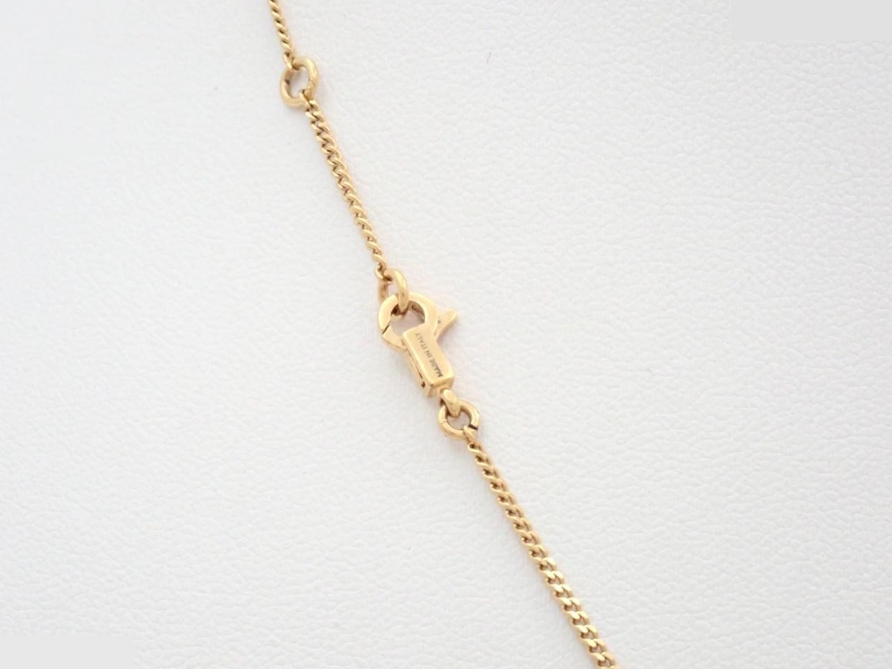 Alphabet R Plate Square Gold Necklace Celine — view 2