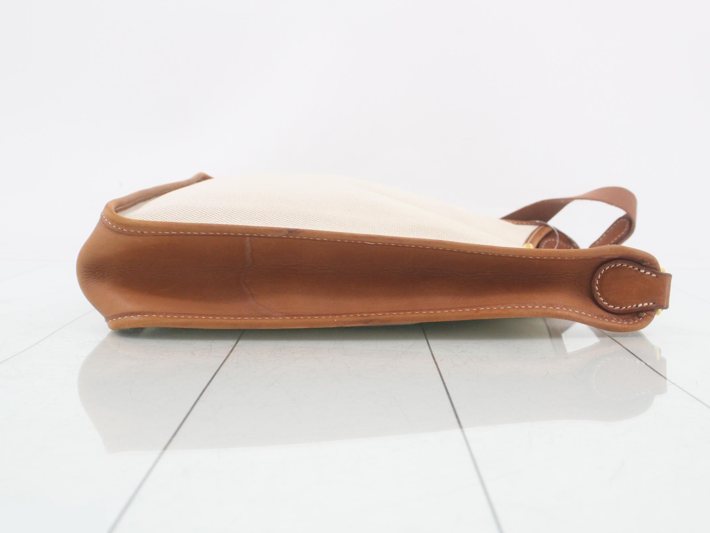 Vespa Shoulder Bag — view 3