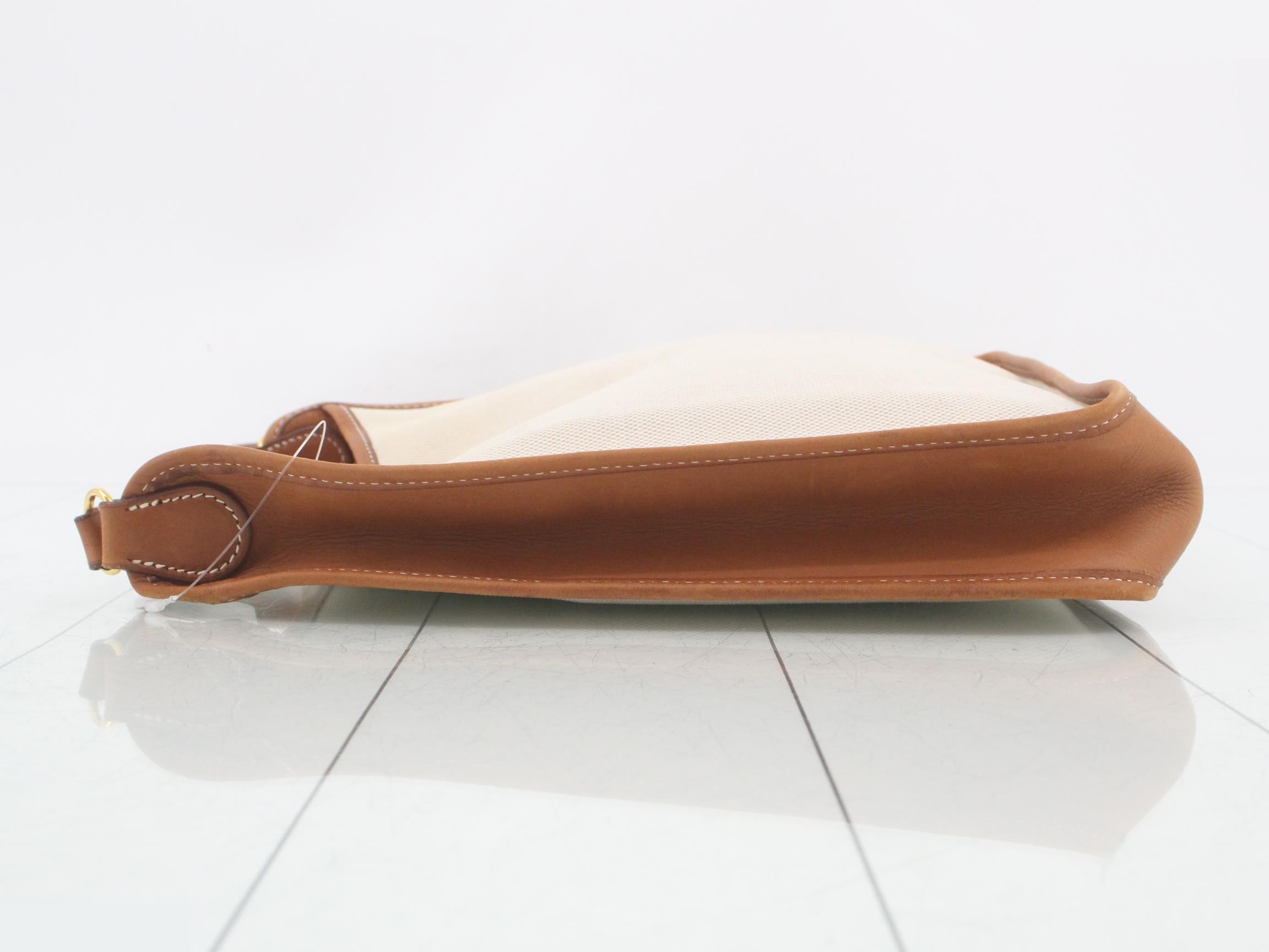 Vespa Shoulder Bag — view 4