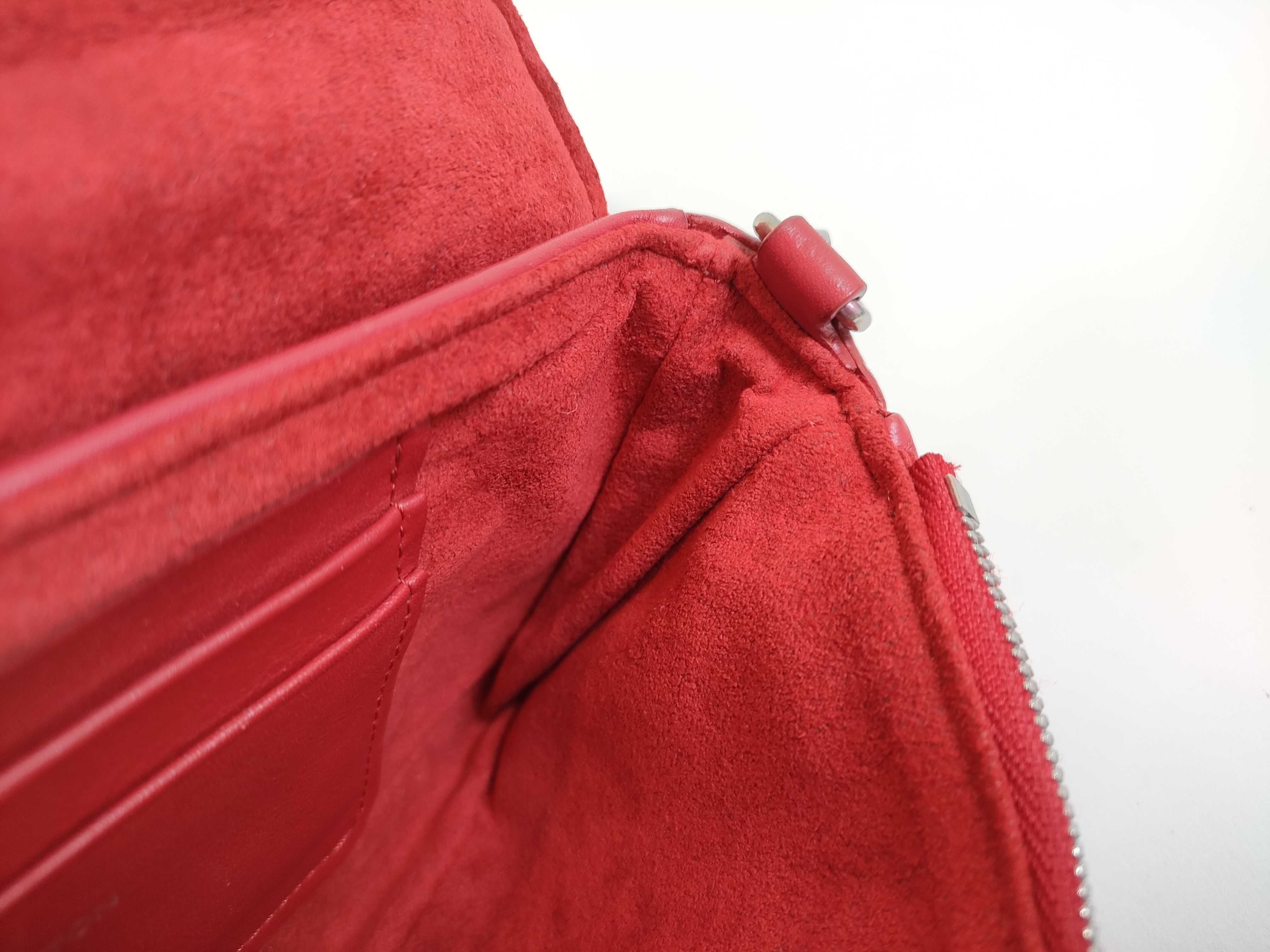 LV New Wave Shoulder Bag — view 11