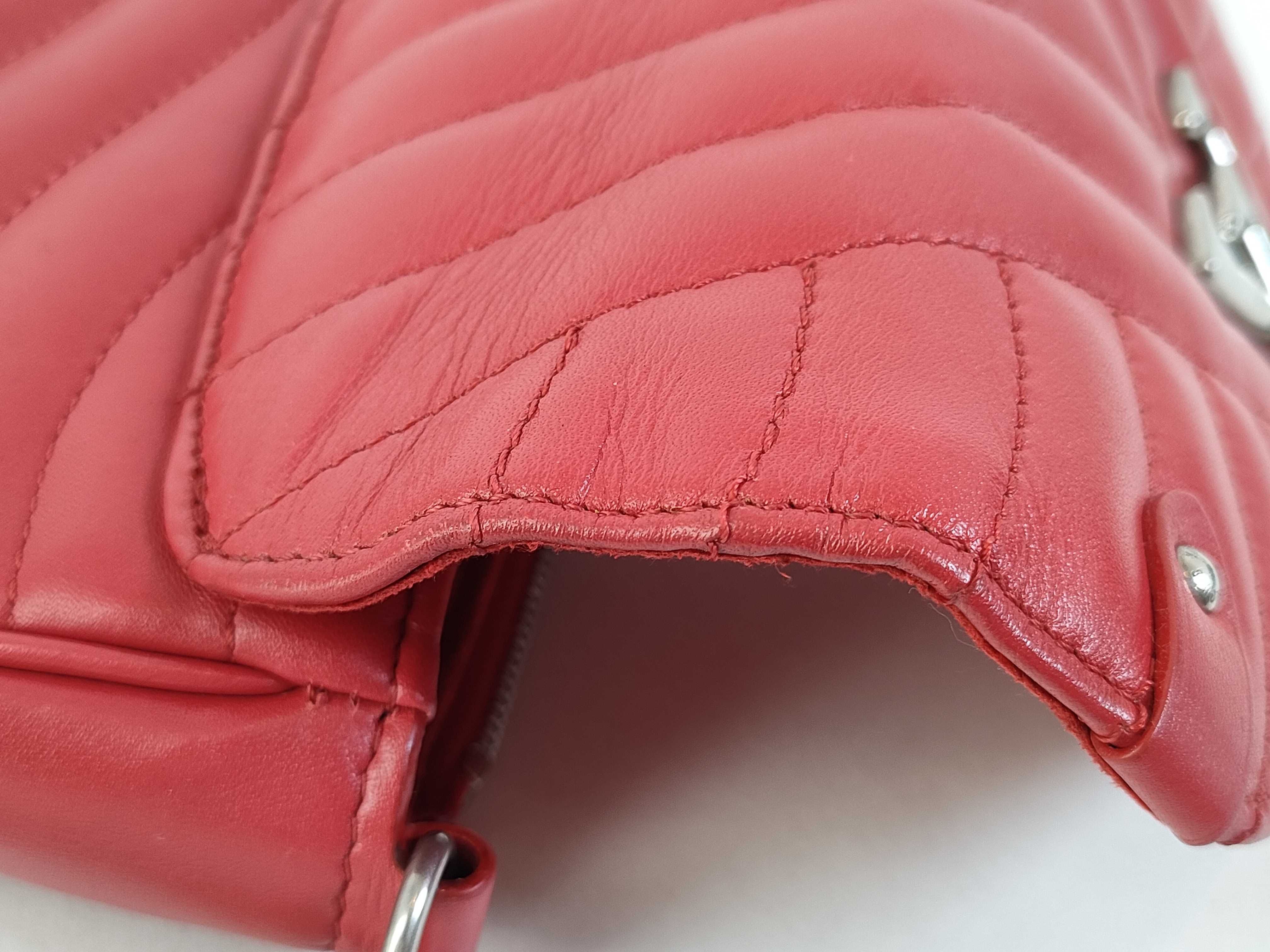 LV New Wave Shoulder Bag — view 14