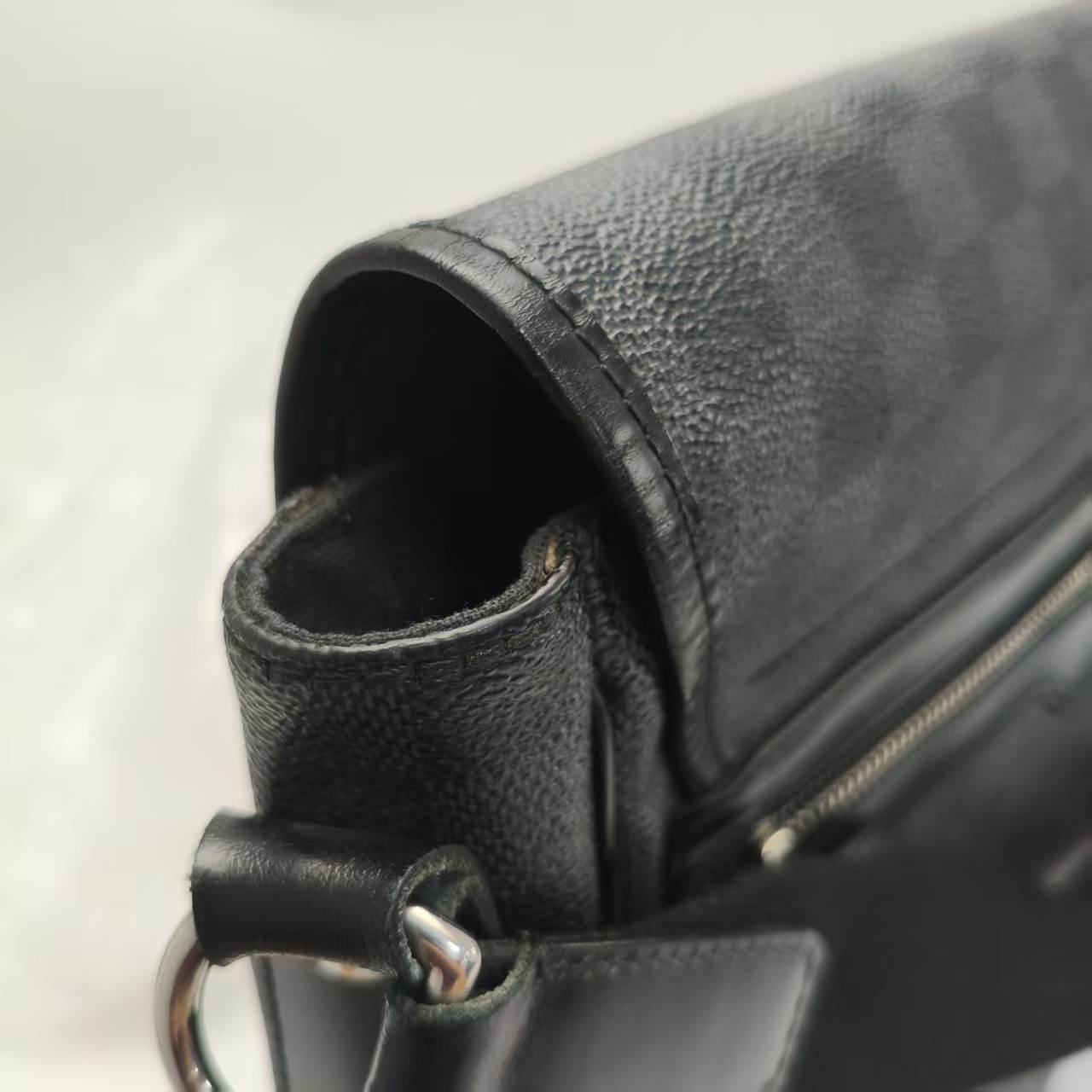 【*Shipped from: China*】LOUIS VUITTON PU Shoulder Bag — view 10
