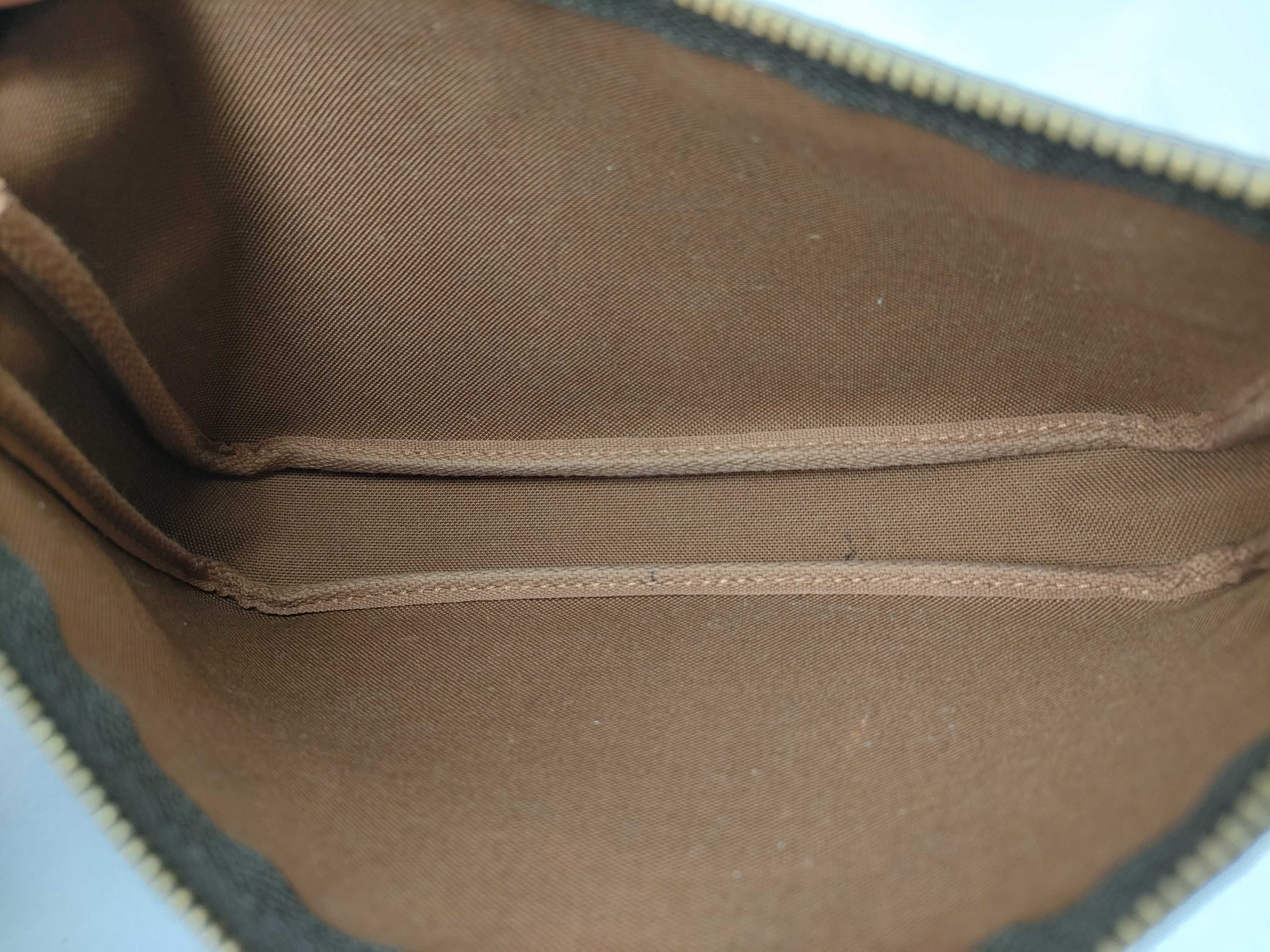 Monogram Louis Vuitton Accessory Pouch m51980 Pouch — view 11
