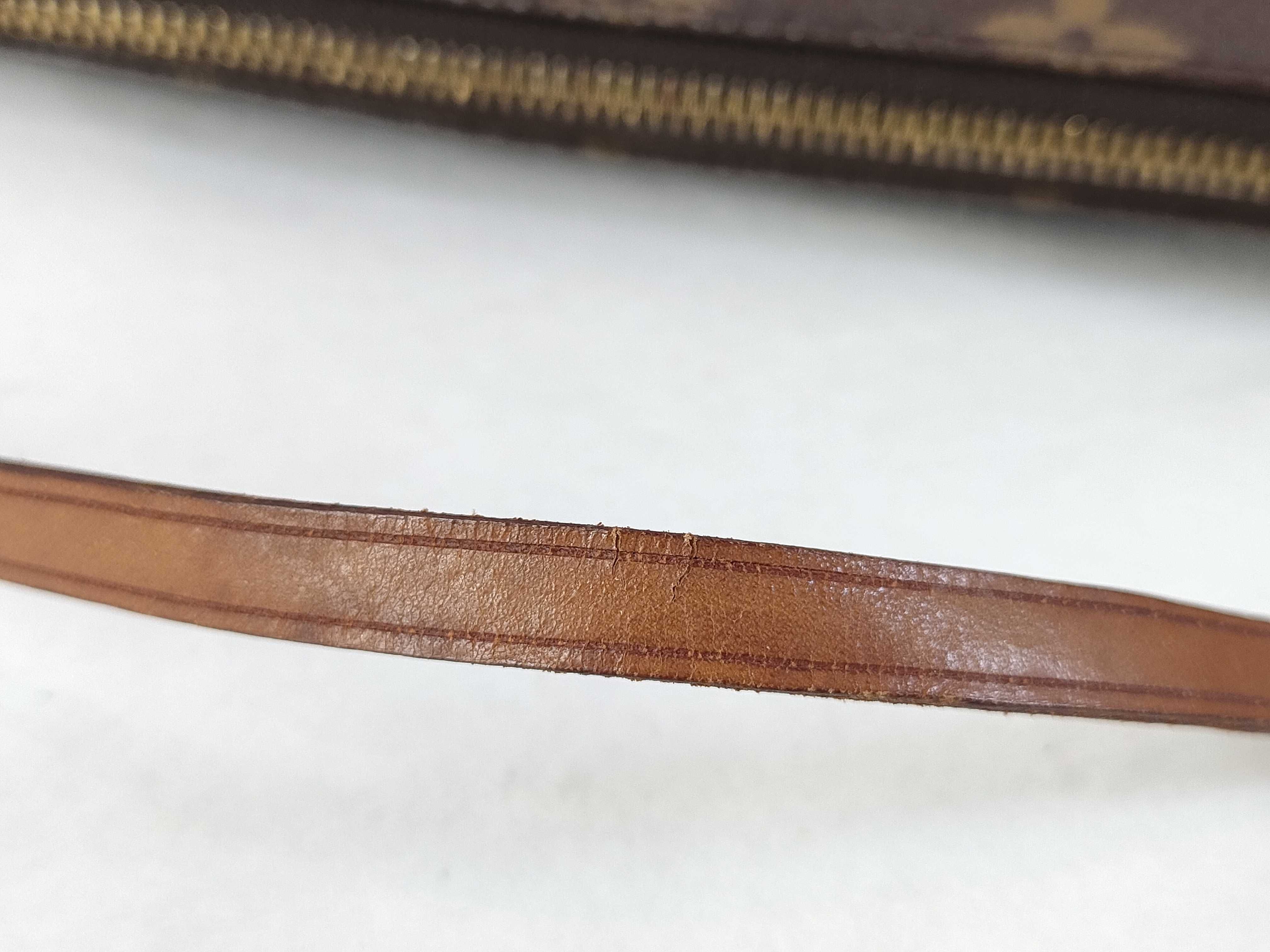 Monogram Louis Vuitton Accessory Pouch m51980 Pouch — view 5
