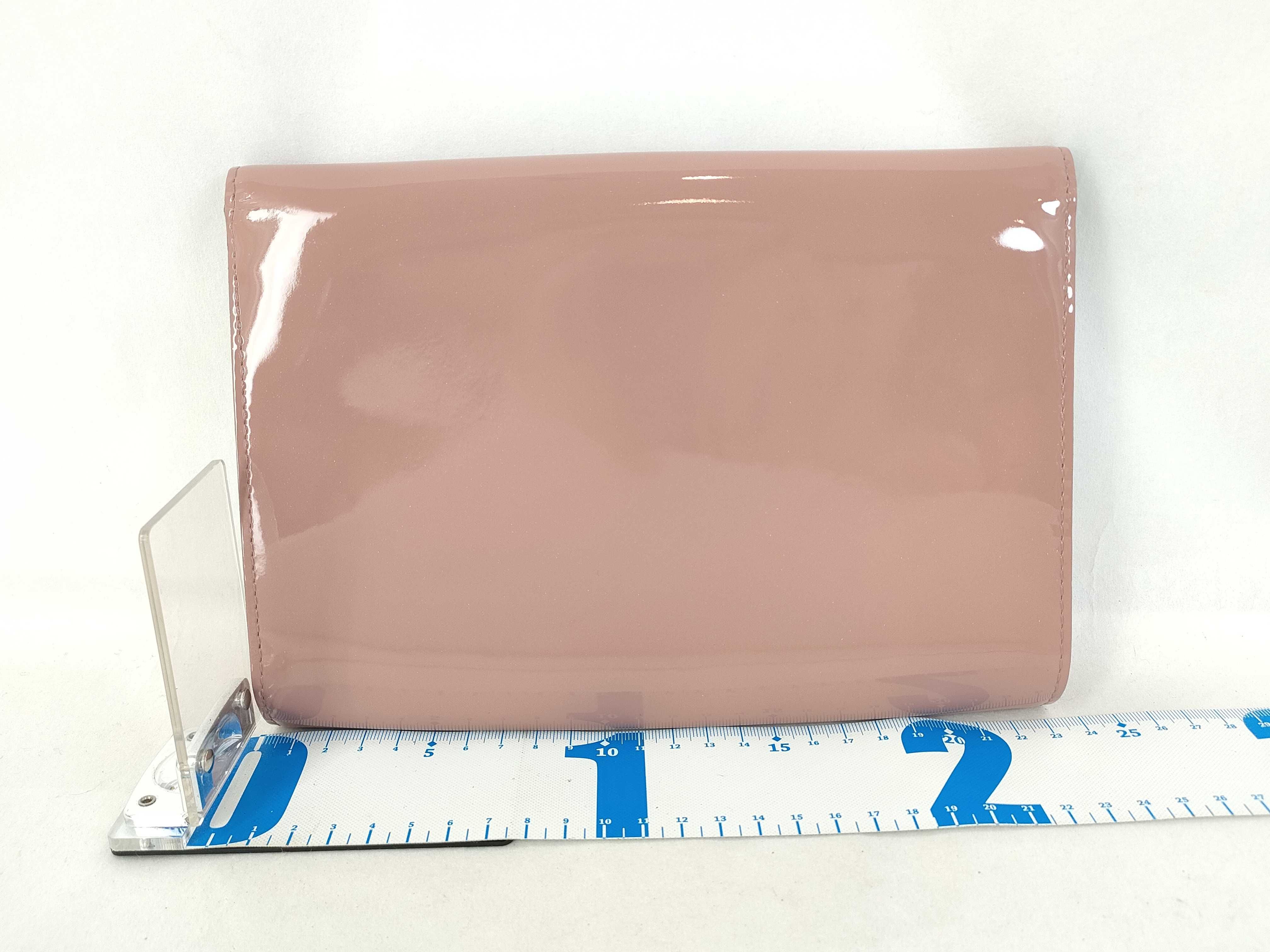 Enamel Twist Handbag Clutch Bag — view 2