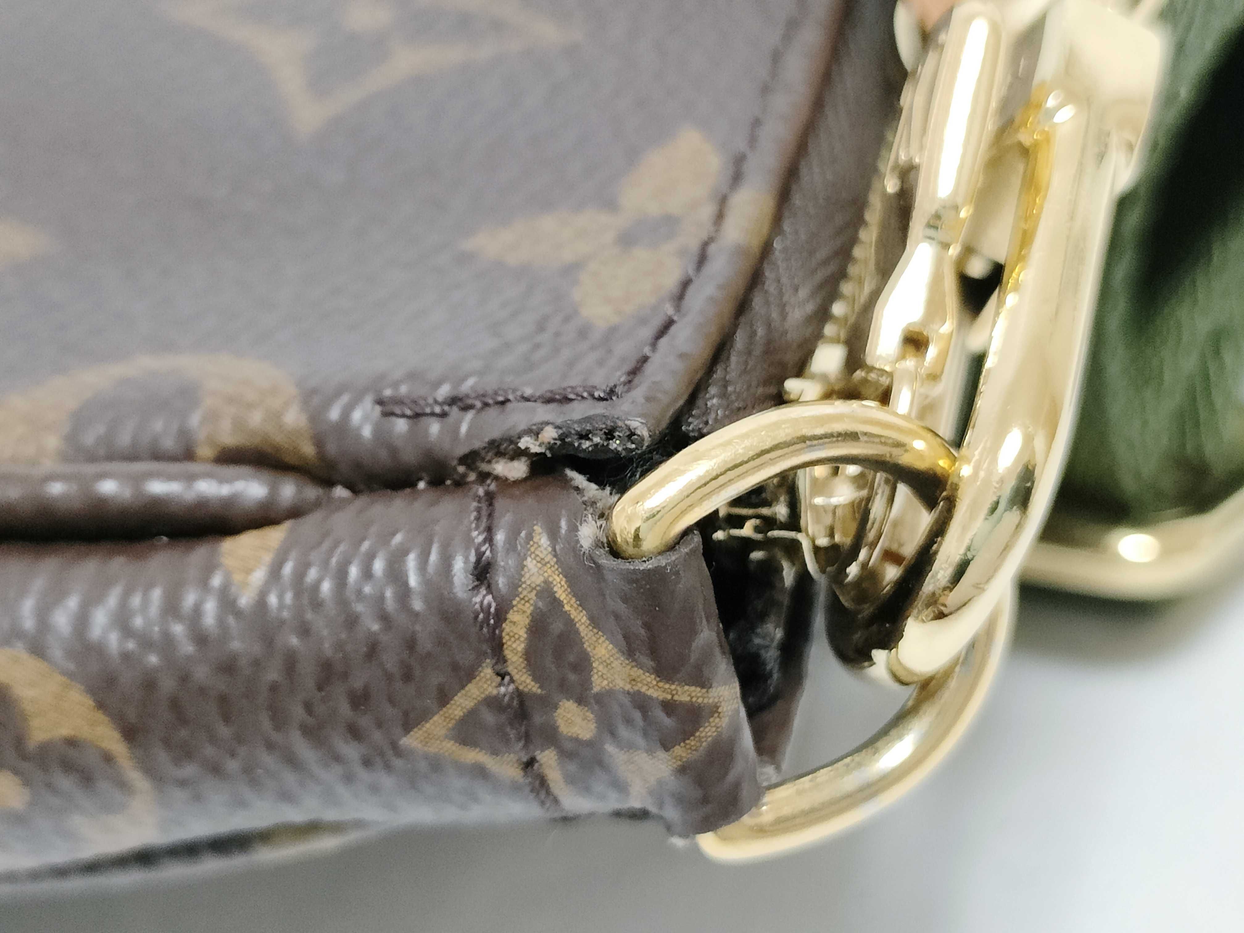 Monogram Louis Vuitton Multipochette Accessoires Shoulder Bag — view 5