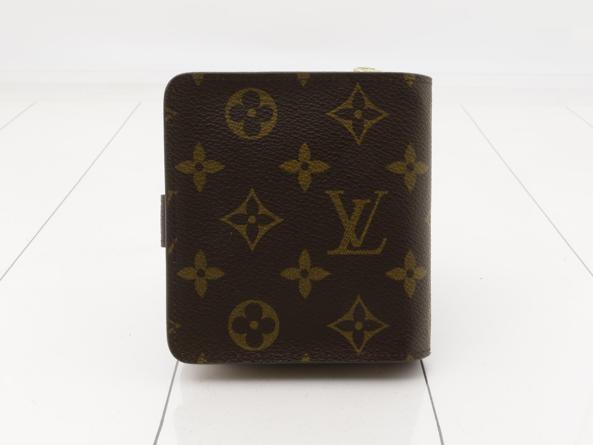 Compact Zip — view 2