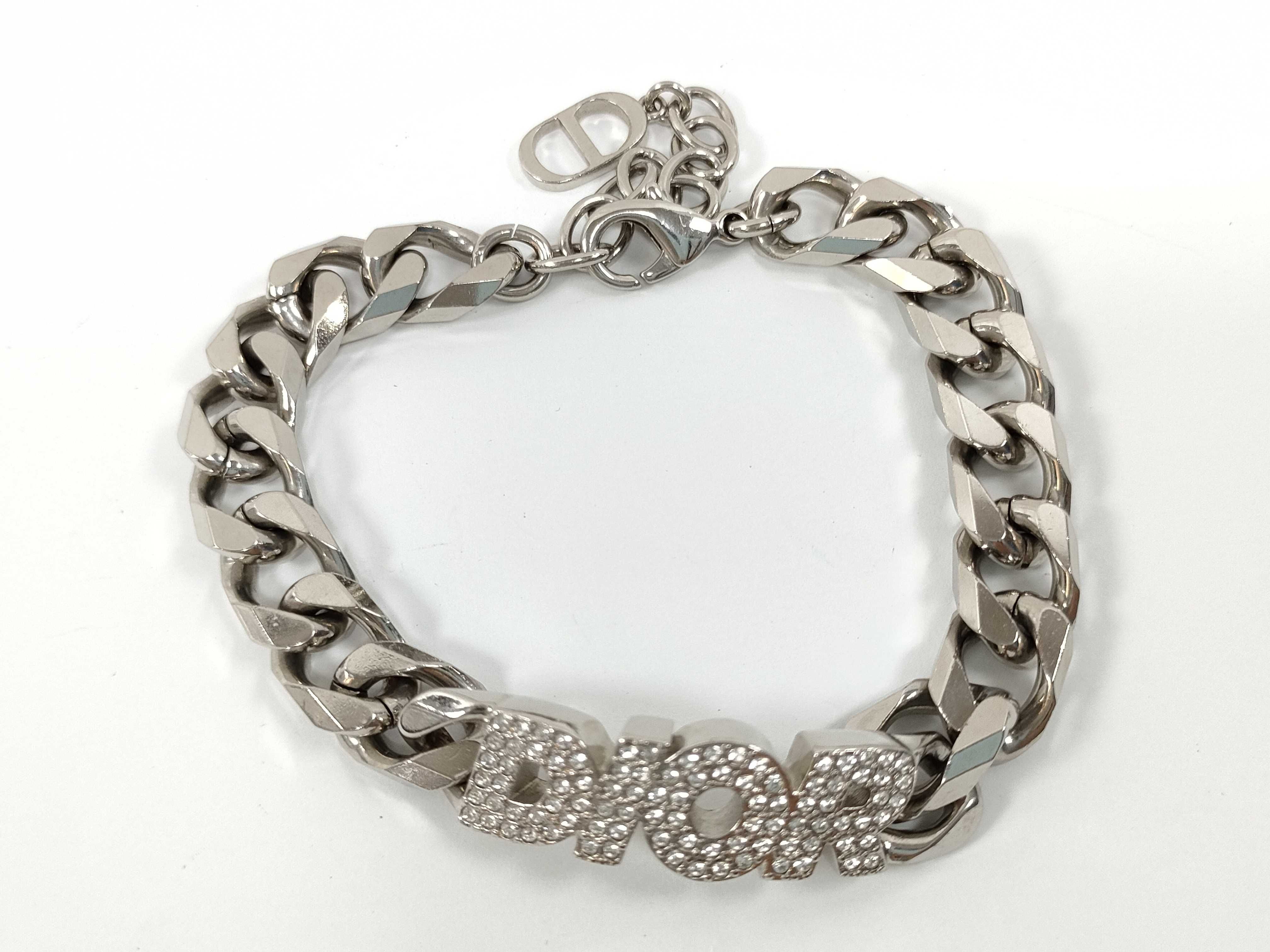bracelet, bangle