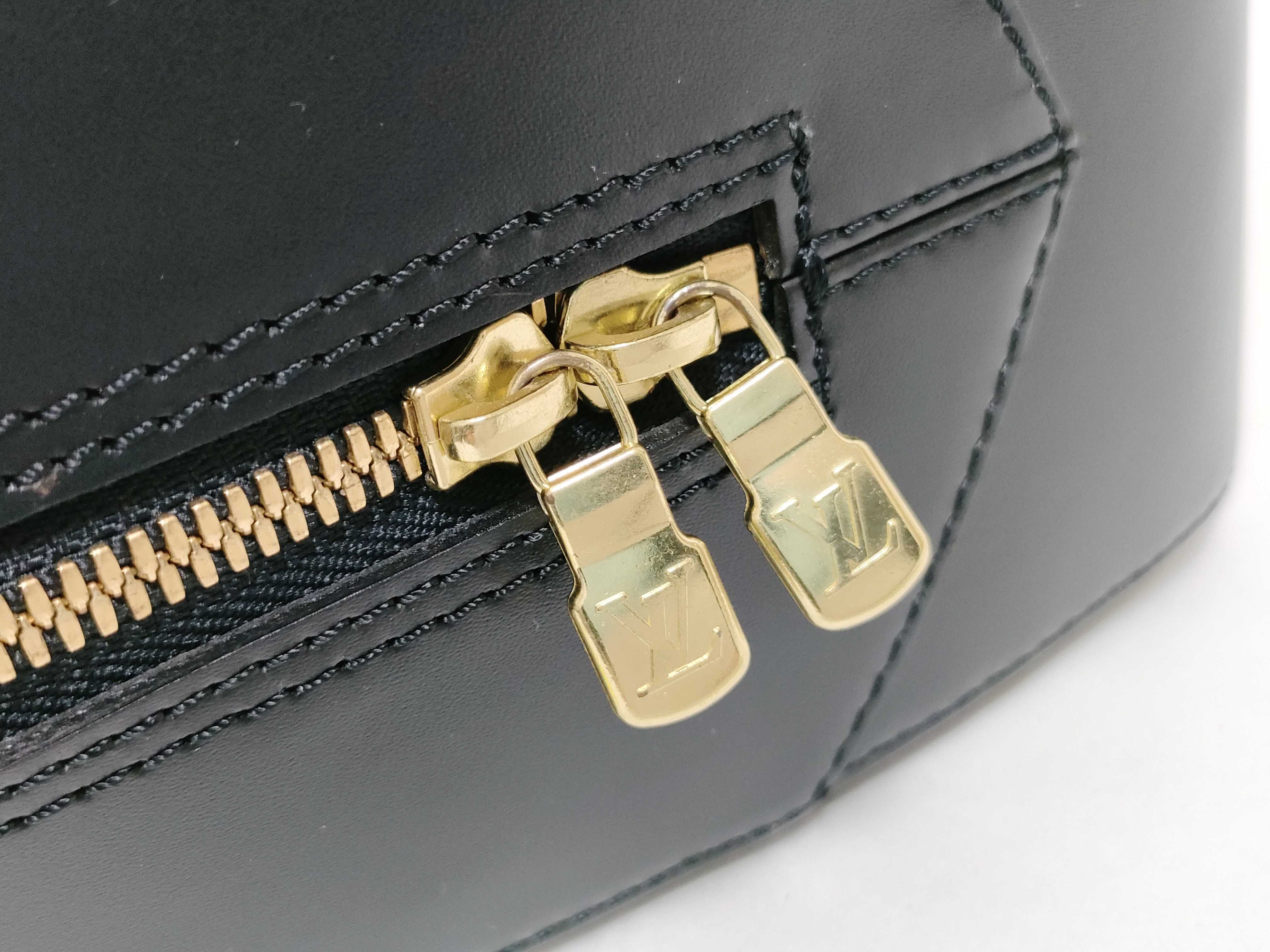 Epi M52042 Sablon Handbag — view 14