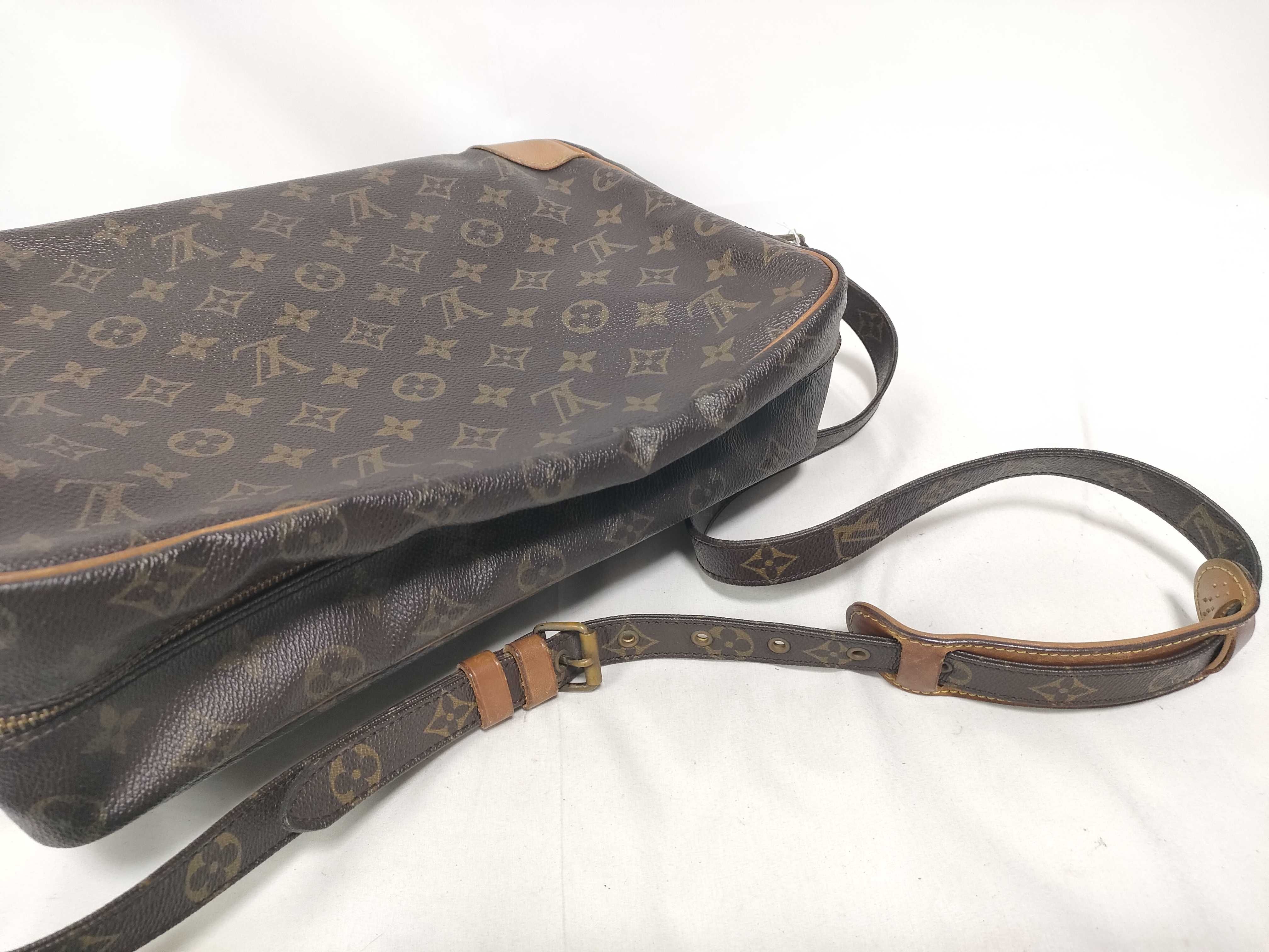 Monogram Louis Vuitton Nile Shoulder Bag — view 11