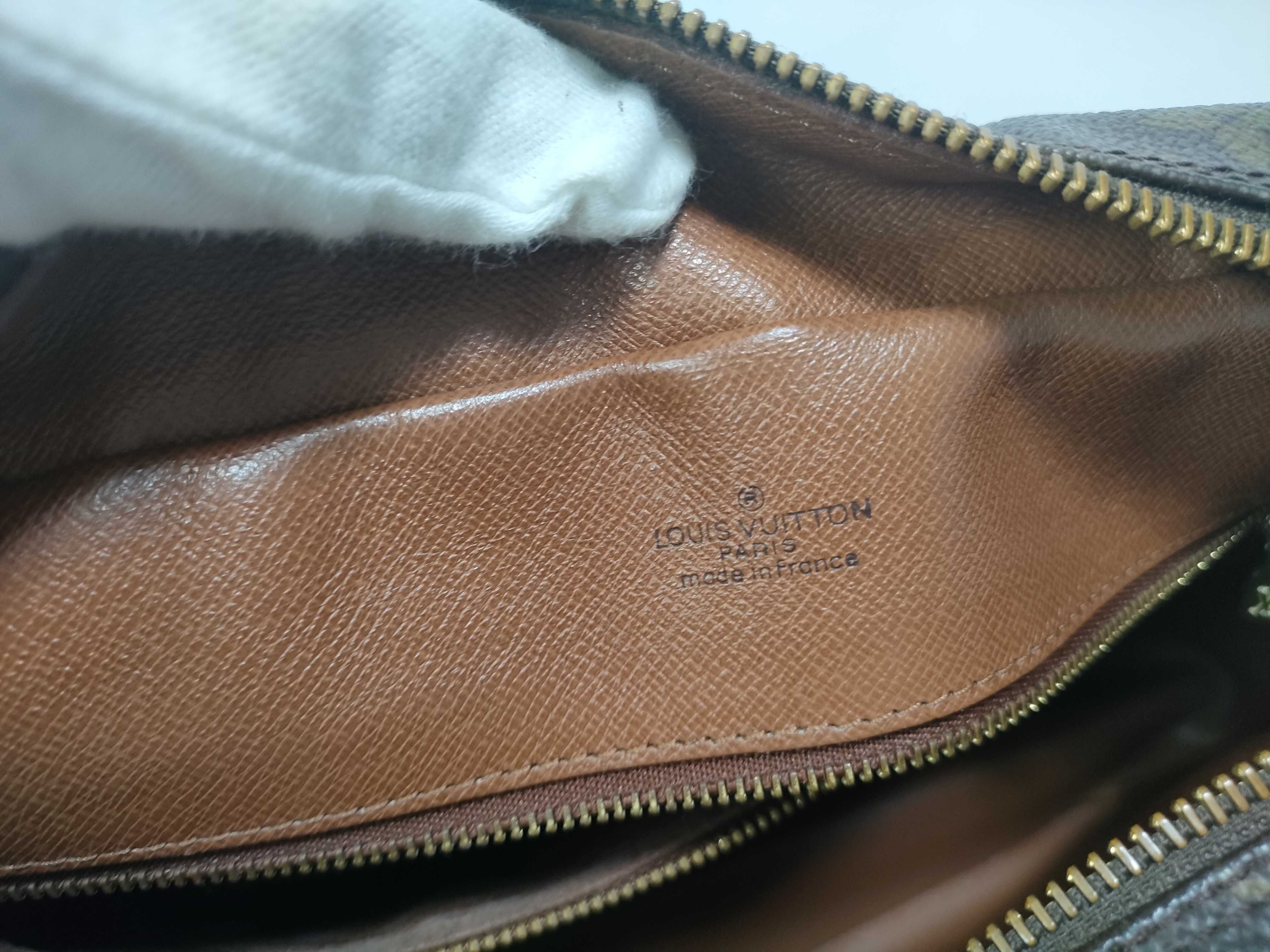 Monogram Louis Vuitton Nile Shoulder Bag — view 14