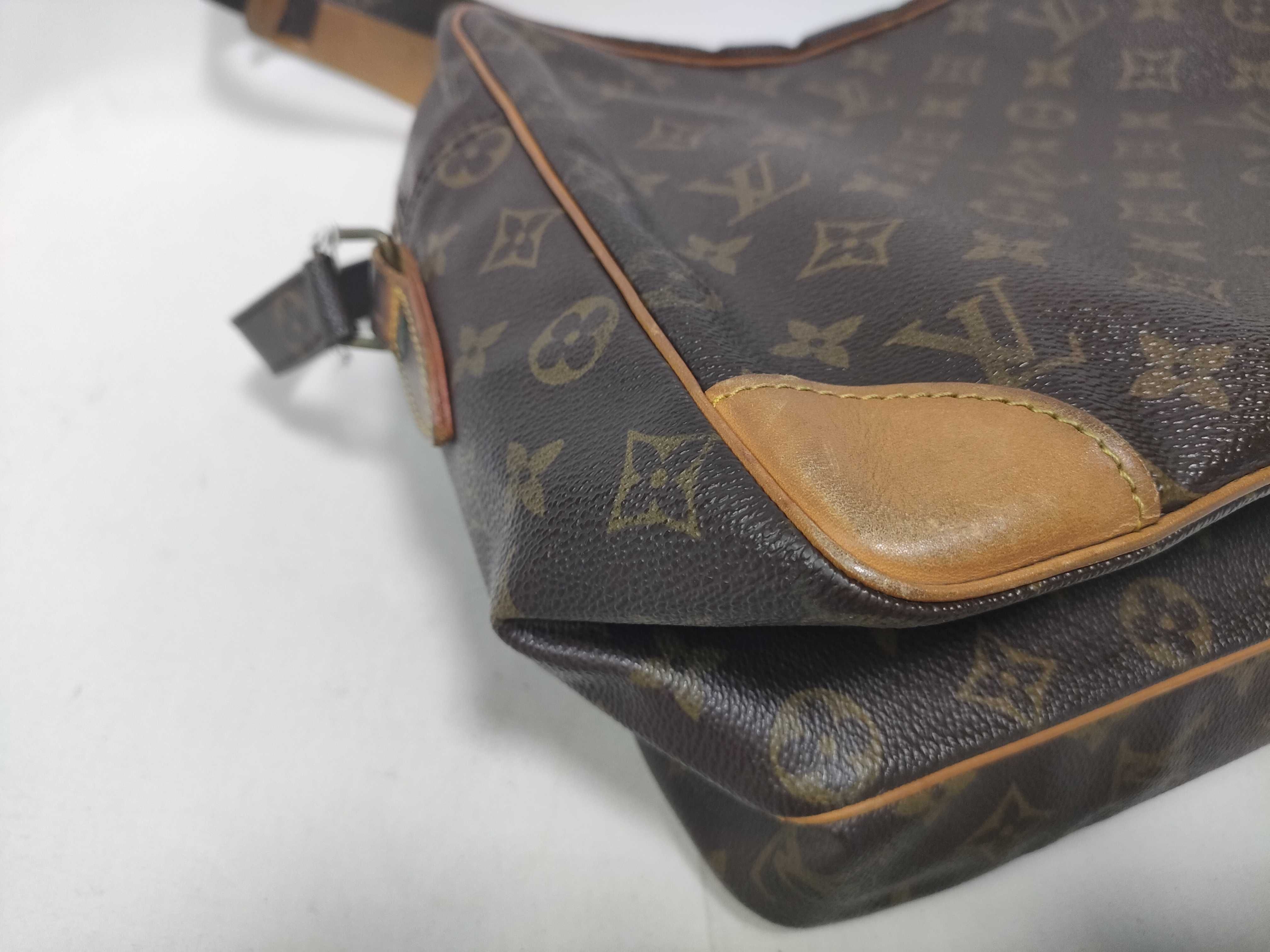 Monogram Louis Vuitton Nile Shoulder Bag — view 5