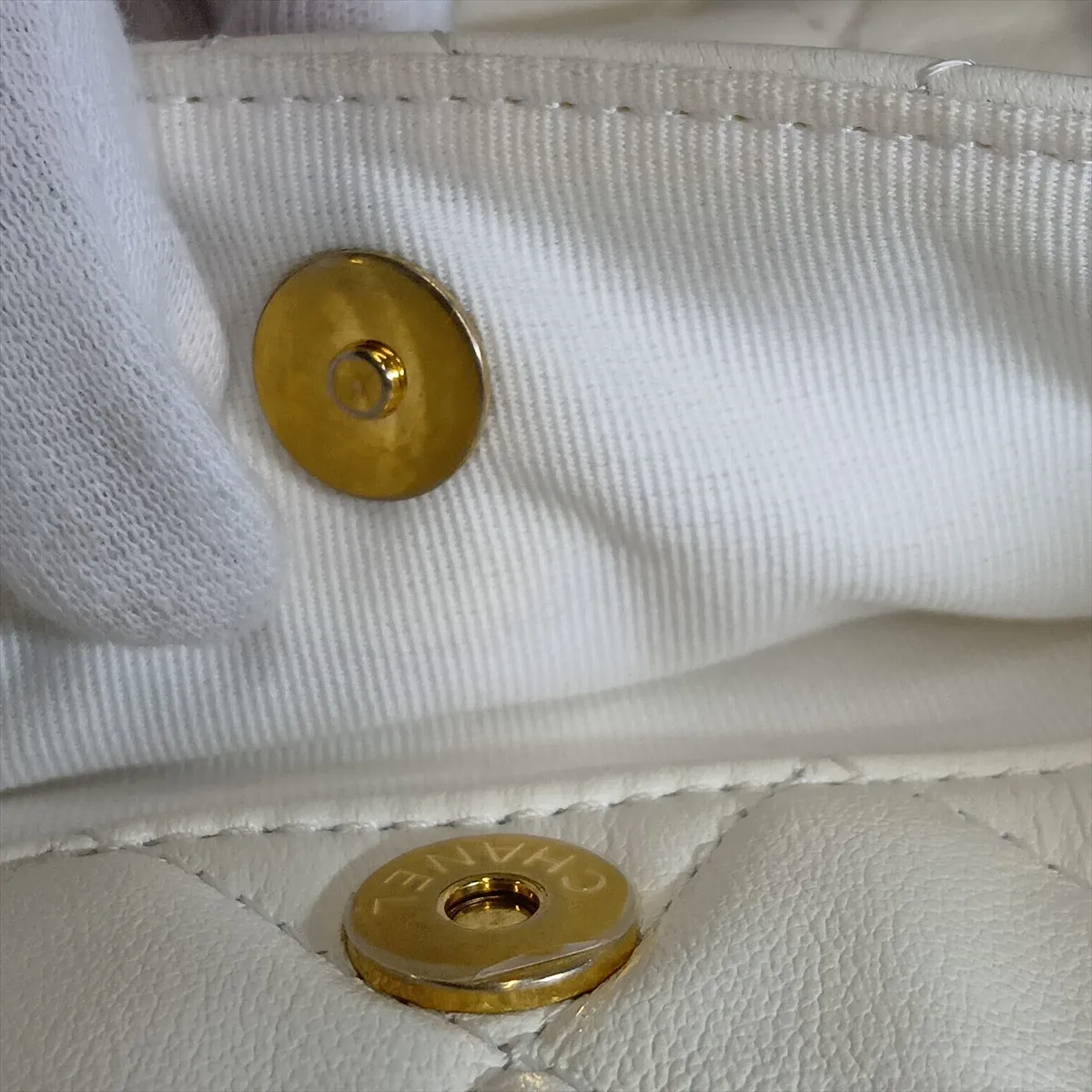 Matelassé Leather Chain Shoulder Bag, White with Gold Hardware, NN2806UE, Random Plate — view 14