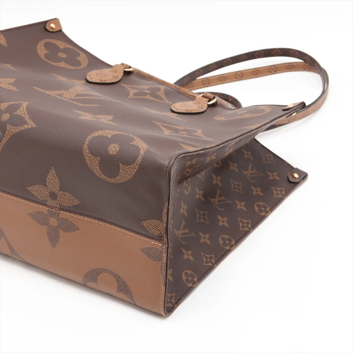 Monogram Giant OnTheGo GM M44576 NZ3199 Brown (RFID detected) — view 3