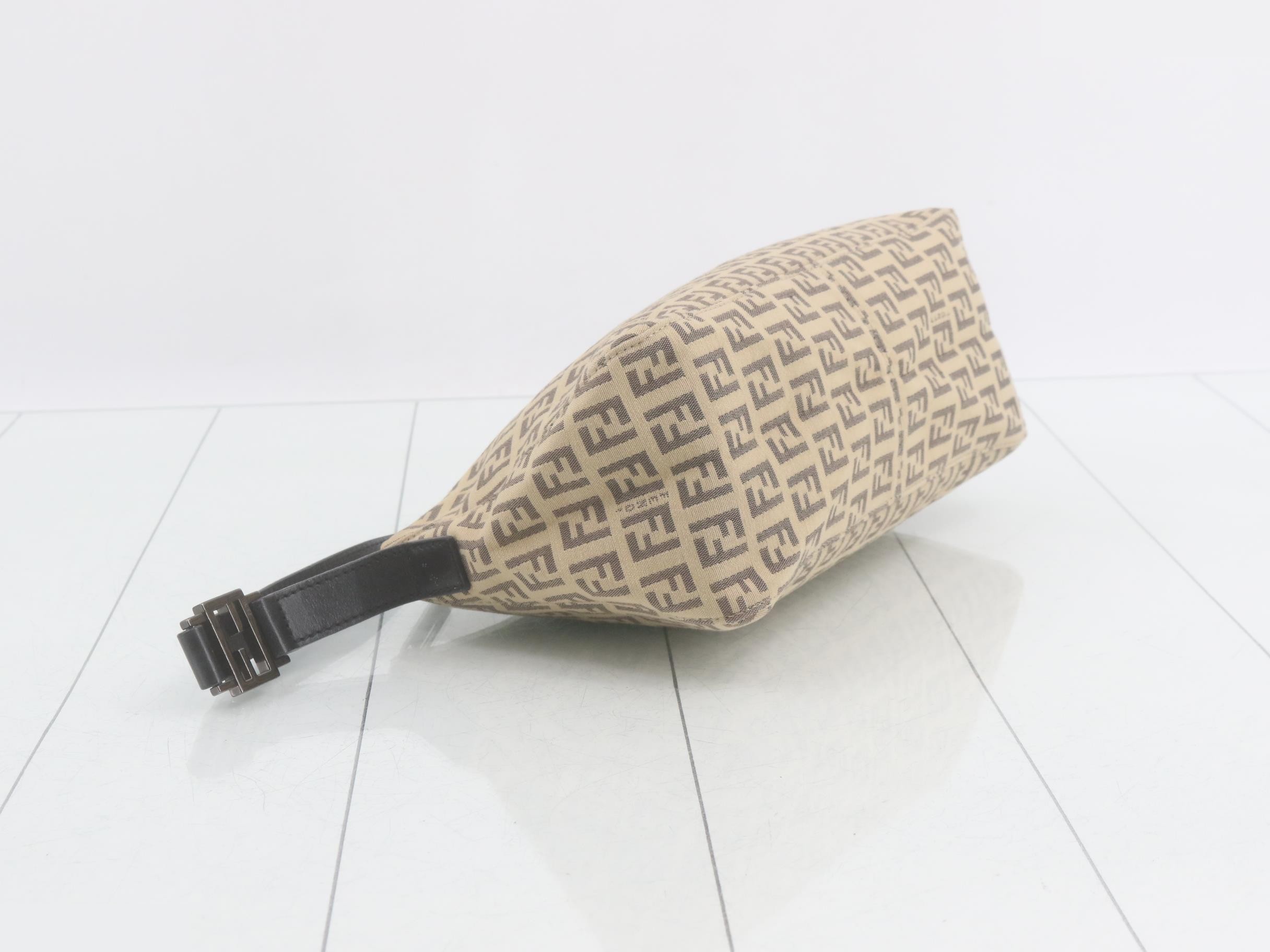 Zucchino One-Shoulder Bag — view 5