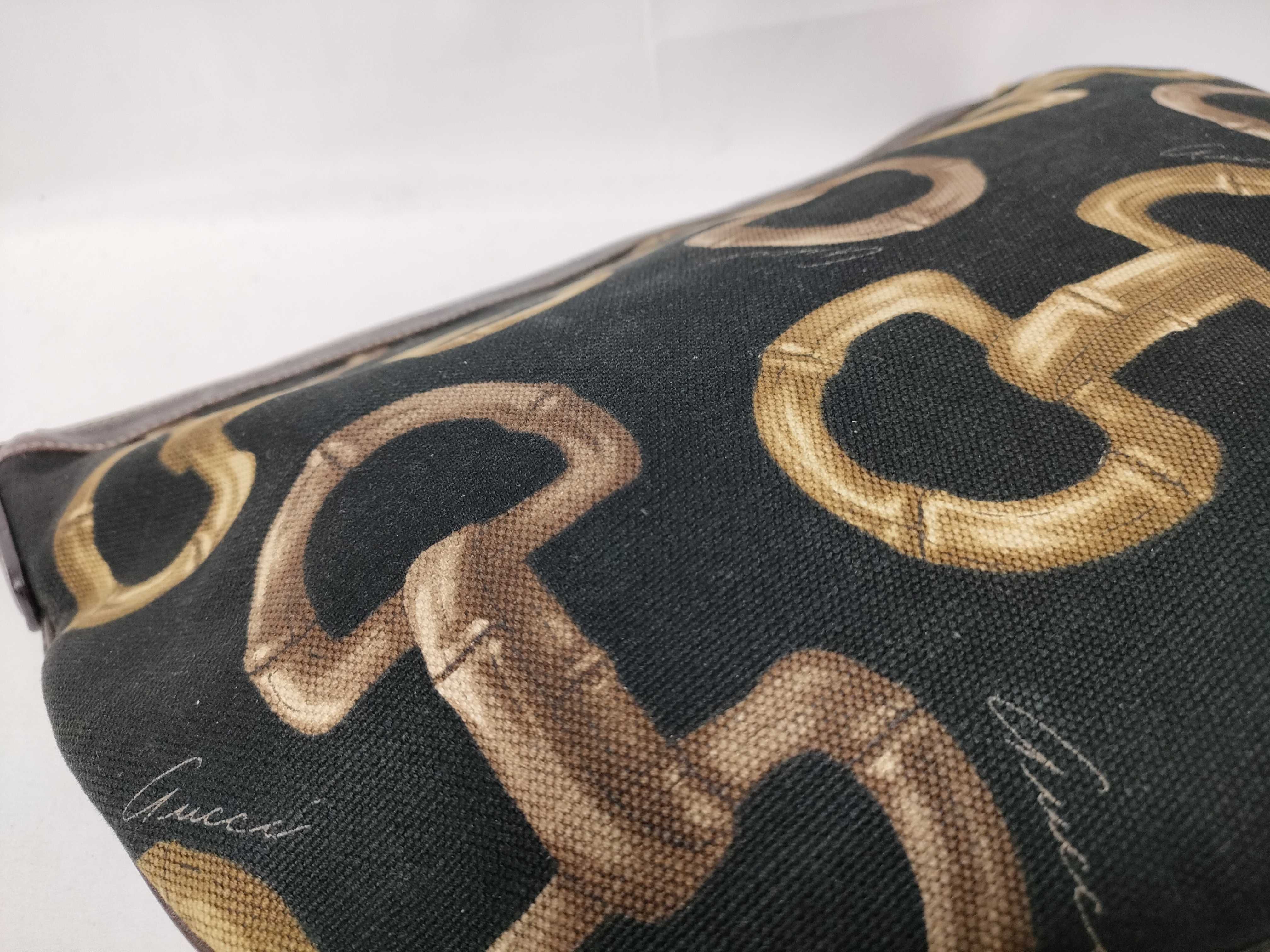 Black GG Canvas Horsebit Kidney-Shaped Single-Shoulder Bag — view 6
