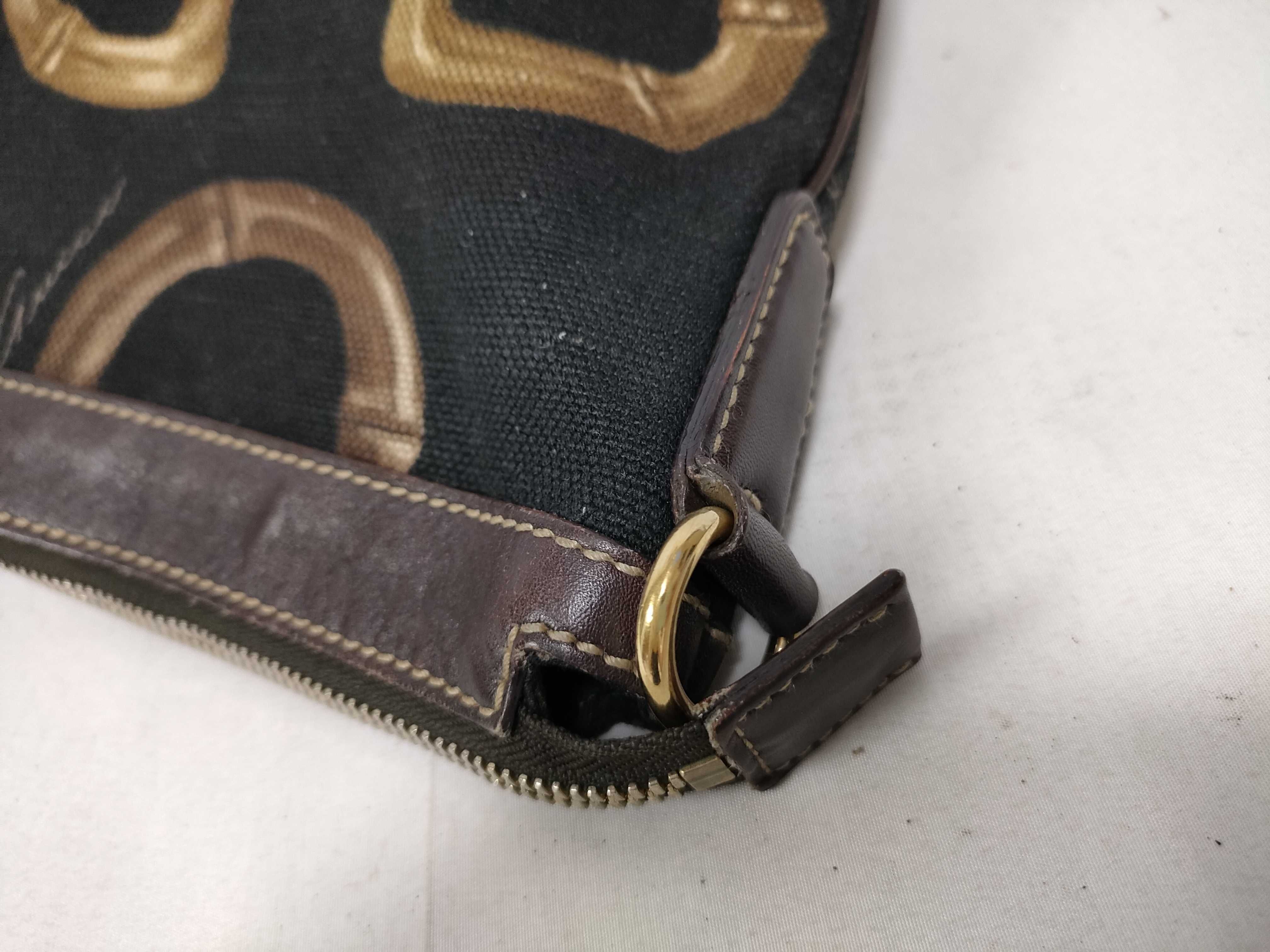 Black GG Canvas Horsebit Kidney-Shaped Single-Shoulder Bag — view 7