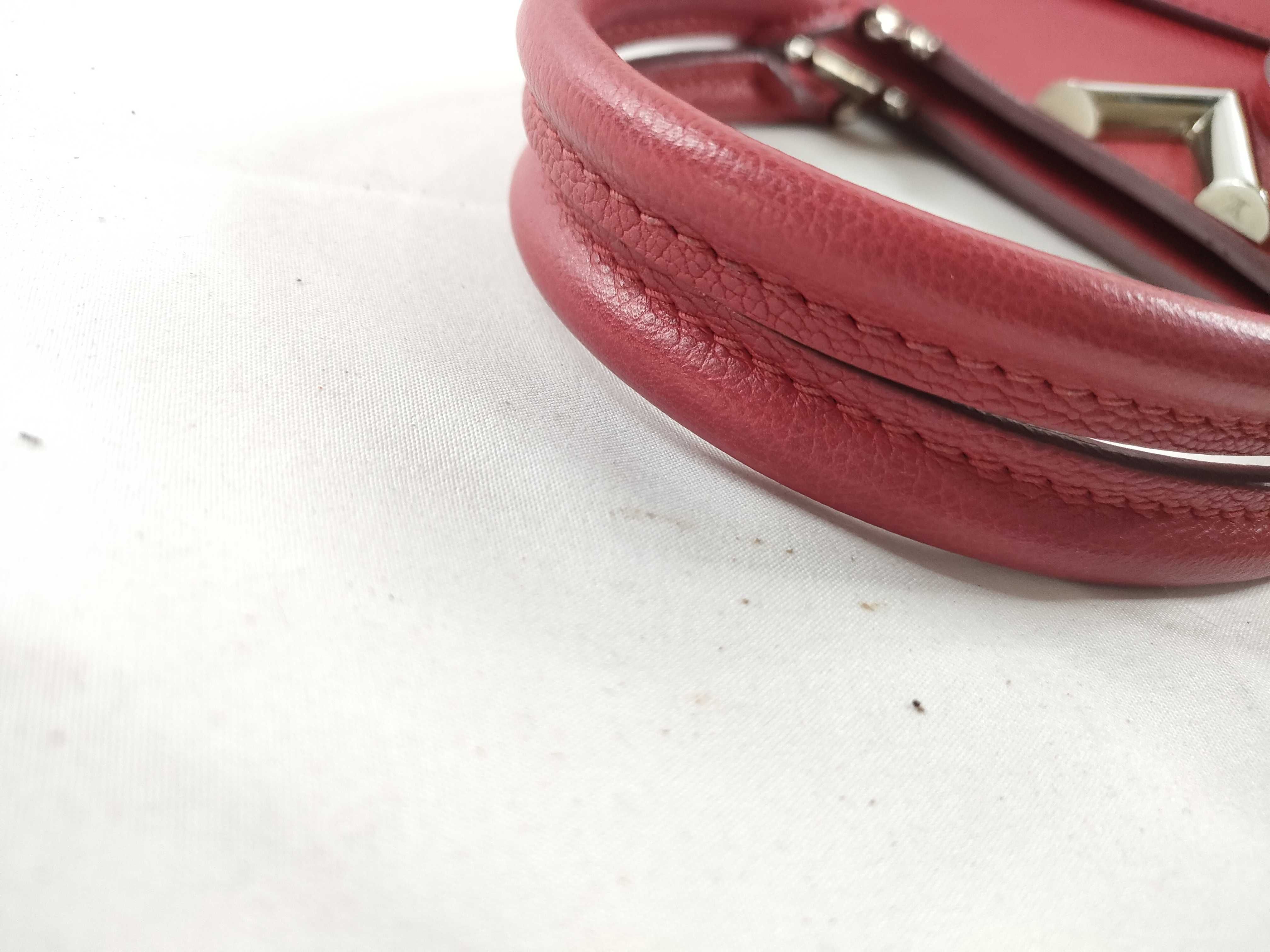 PH- Monogram Tote Bag V Shaped Shoulder Bag Red Leather M Tote Bag — view 7