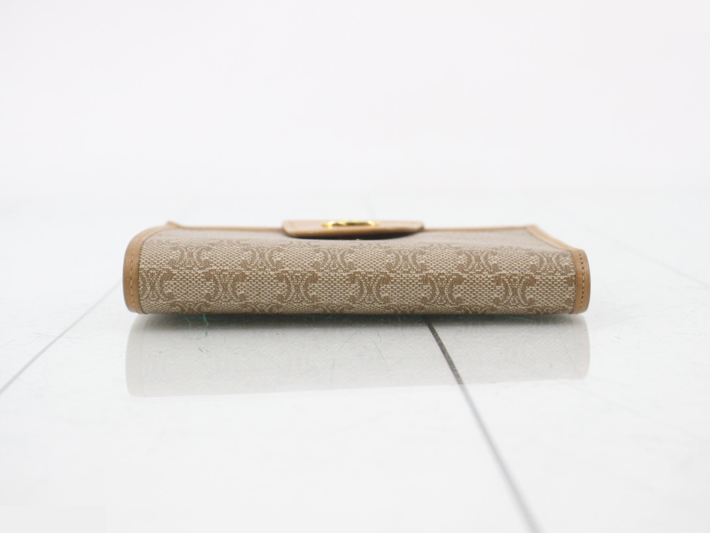 Other lines: Bags and Wallets — view 3