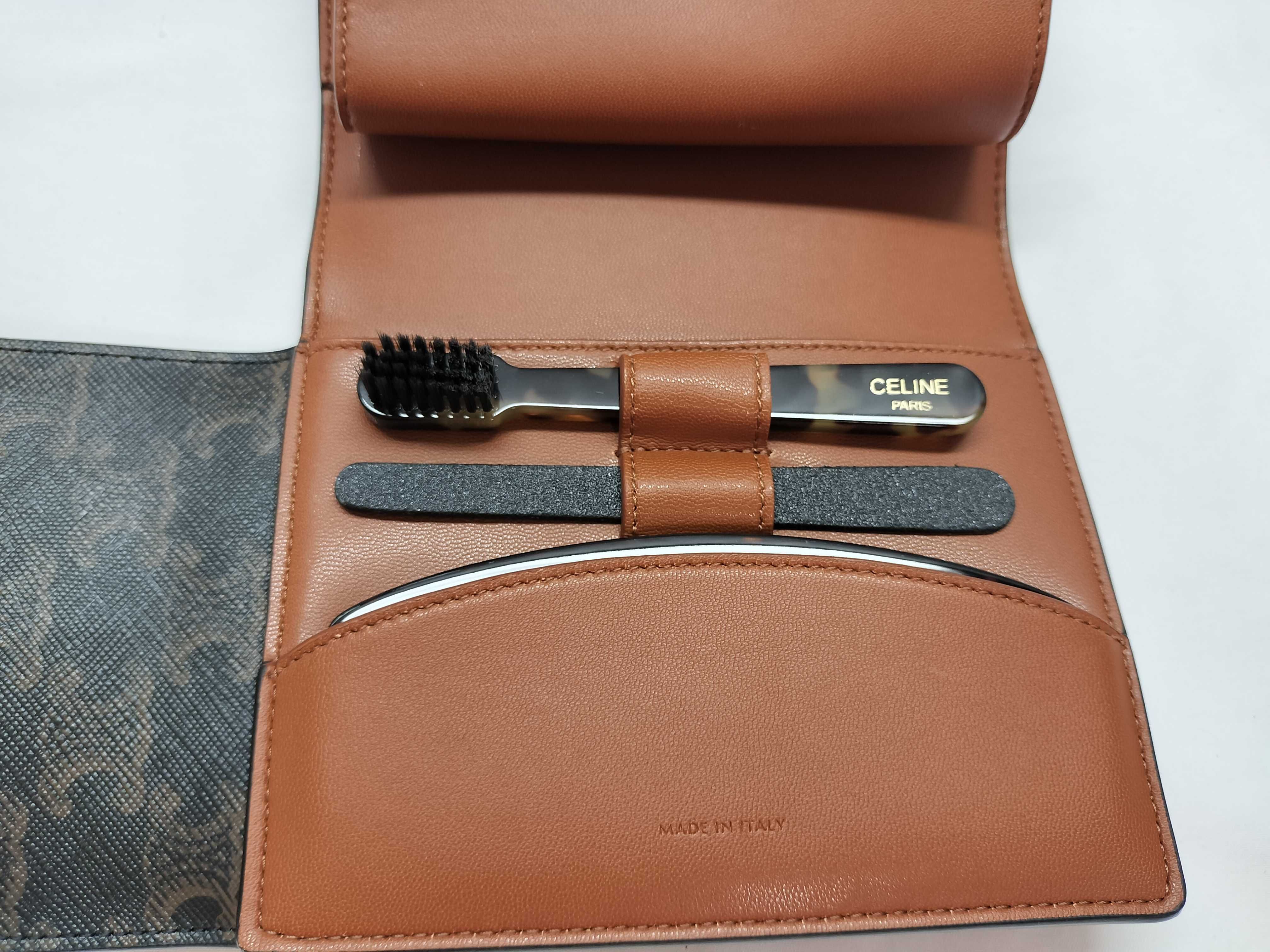 Travel Set and other accessories — view 8