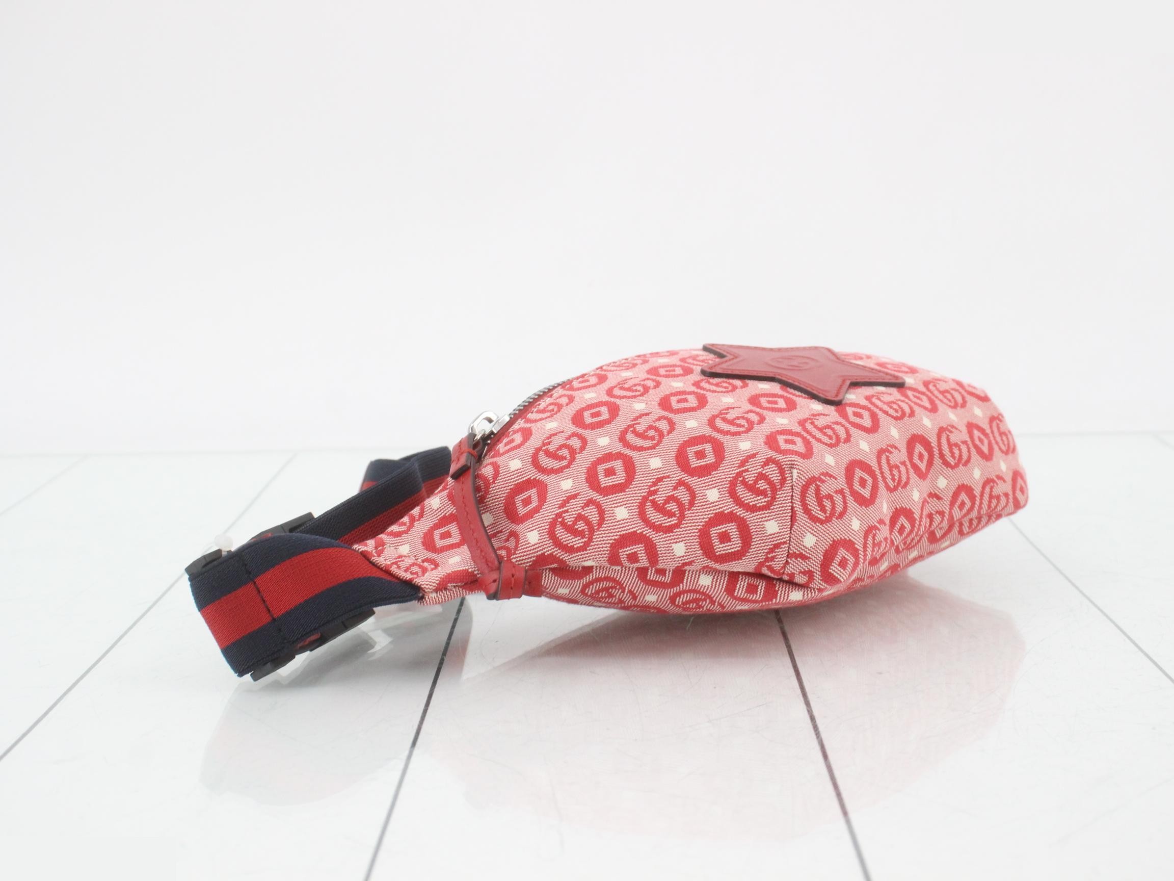 GG Canvas (Bag) - Waist Bag — view 5