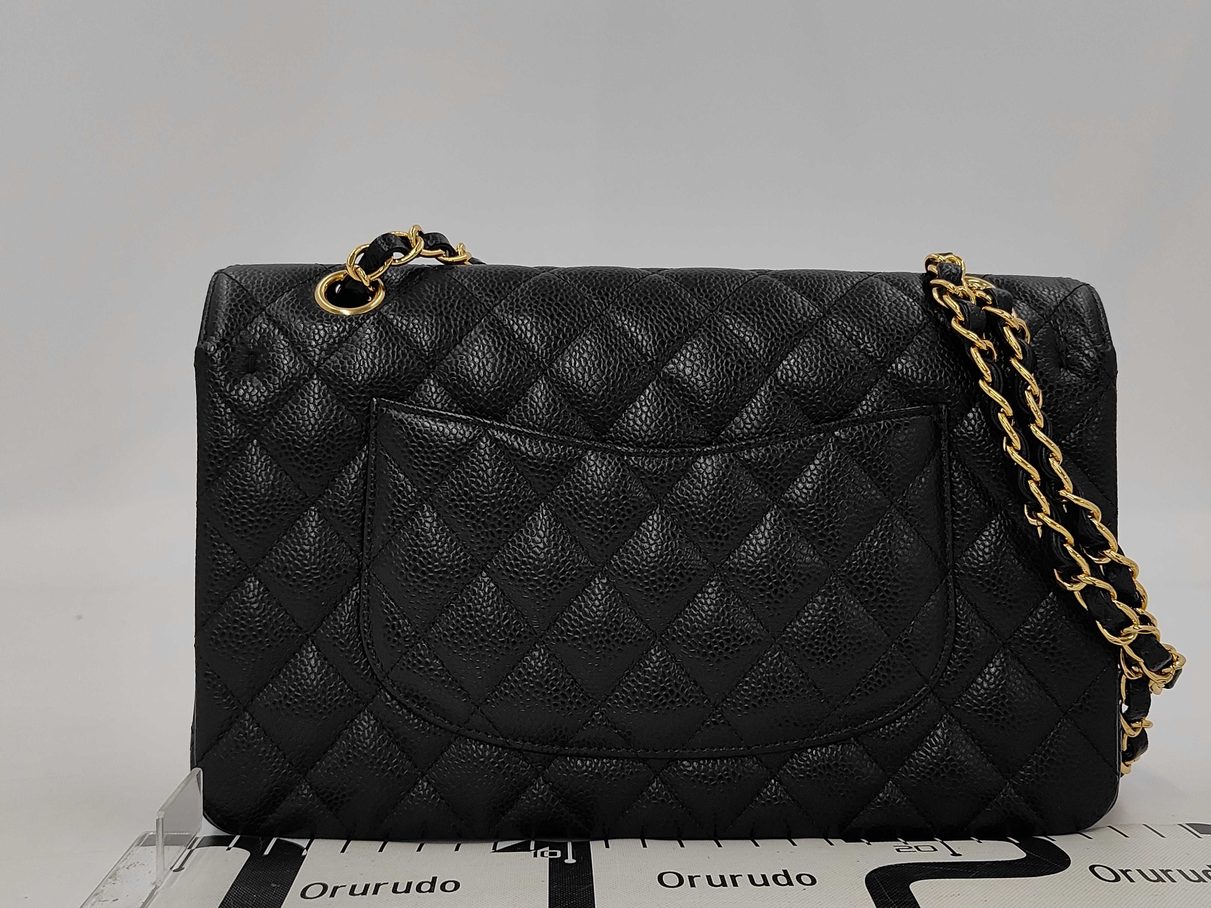 Matelassé 25 Double Flap Double Chain Caviar Shoulder Bag — view 2