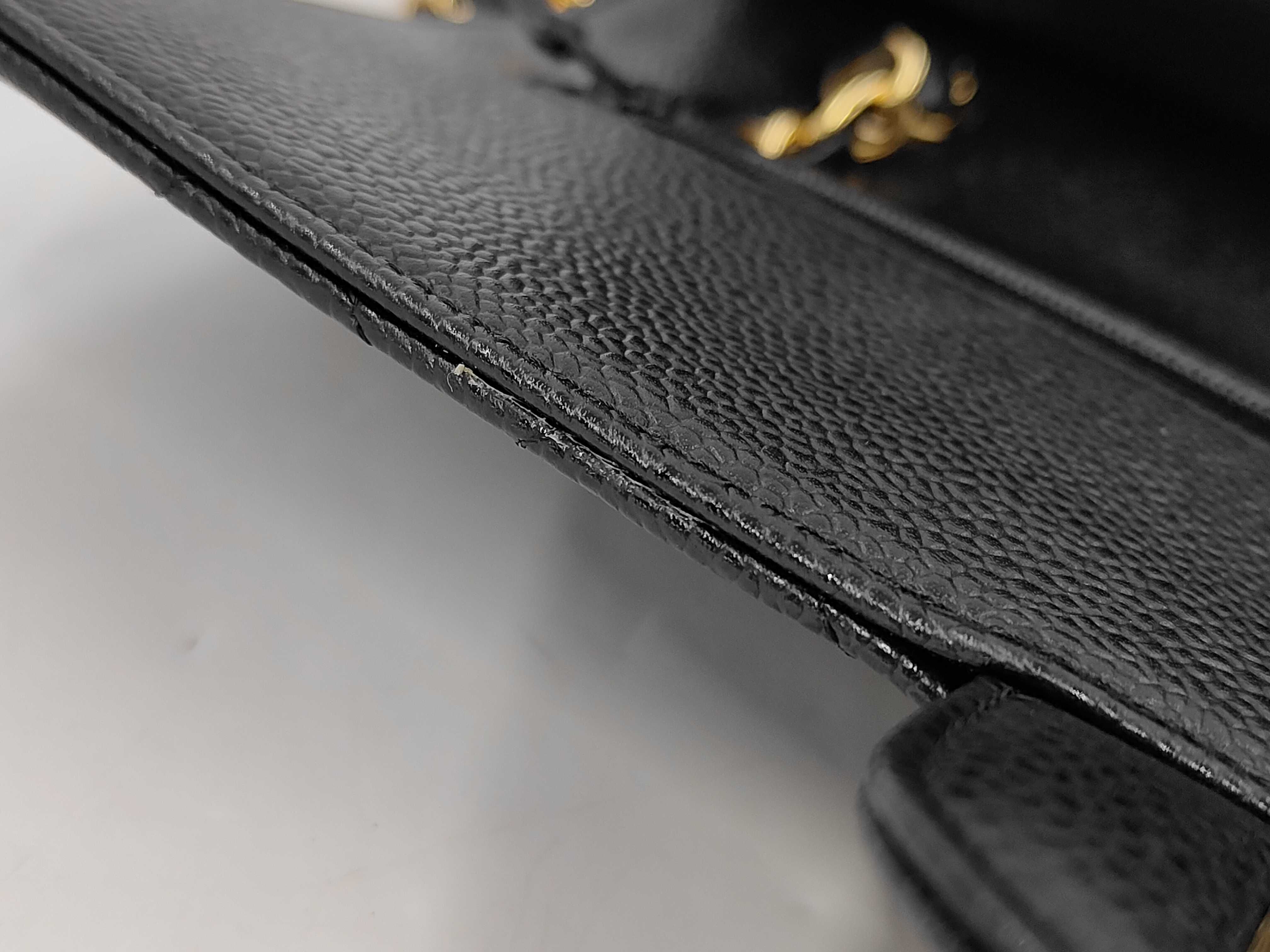 Matelassé 25 Double Flap Double Chain Caviar Shoulder Bag — view 12