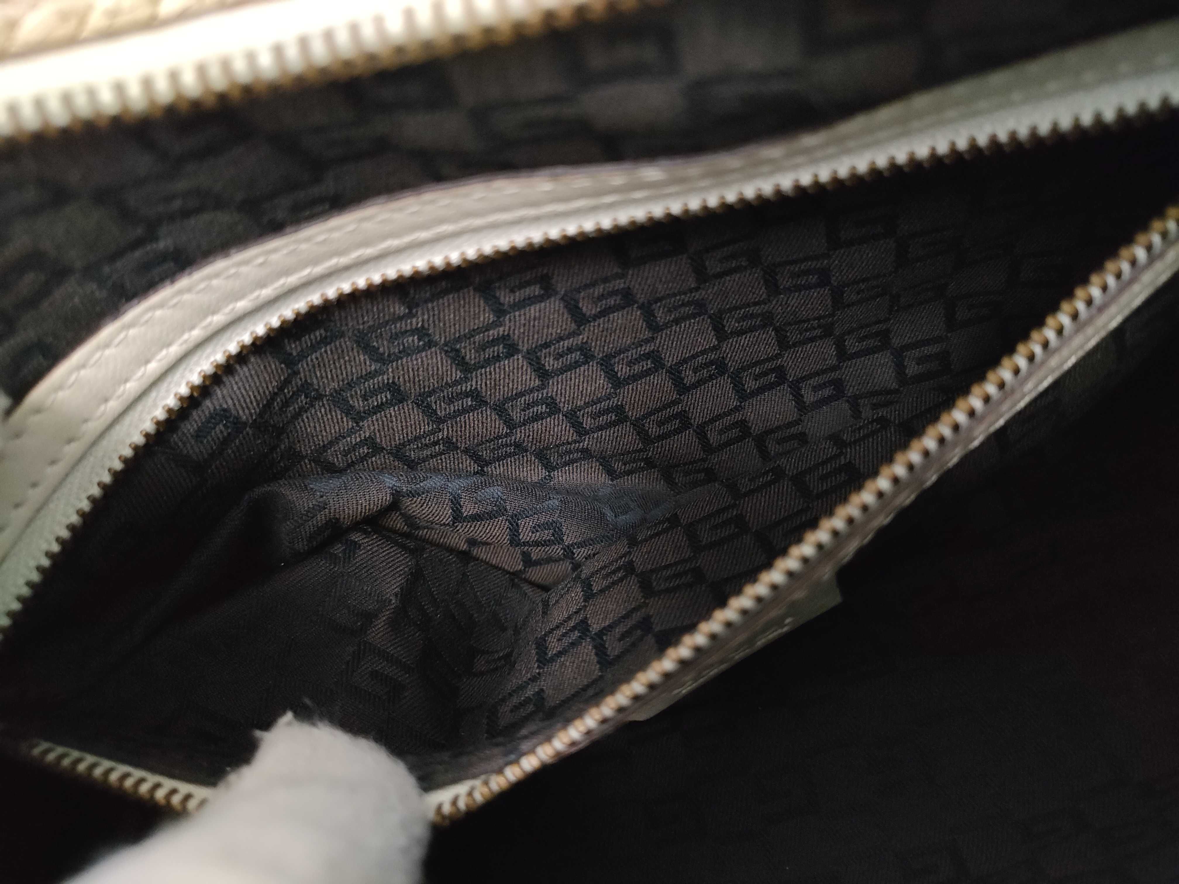 Moon Shoulder Bag (Shoulder Bag) — view 12