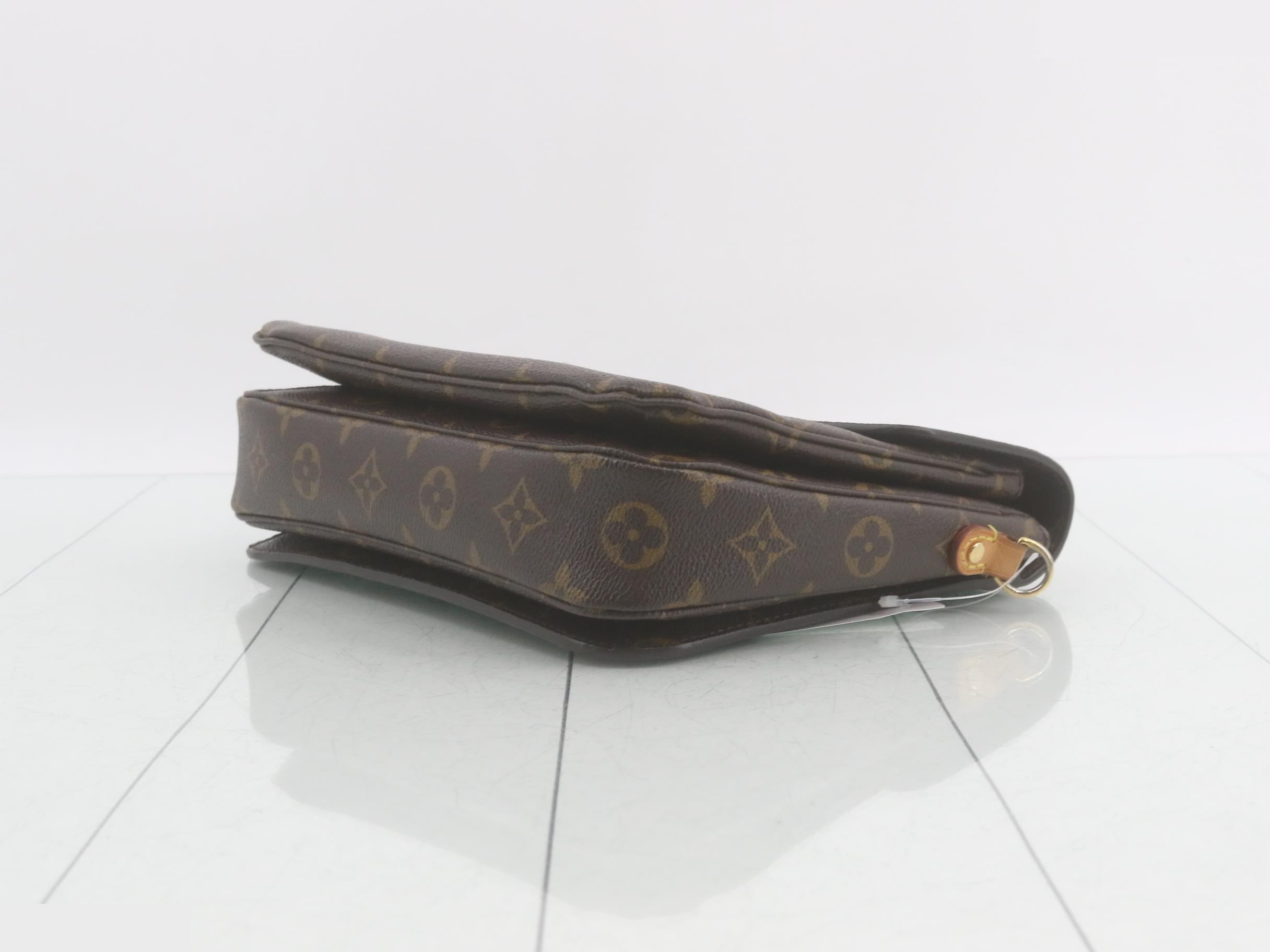 Monogram Pochette Metis MM 2-Way Handbag — view 6