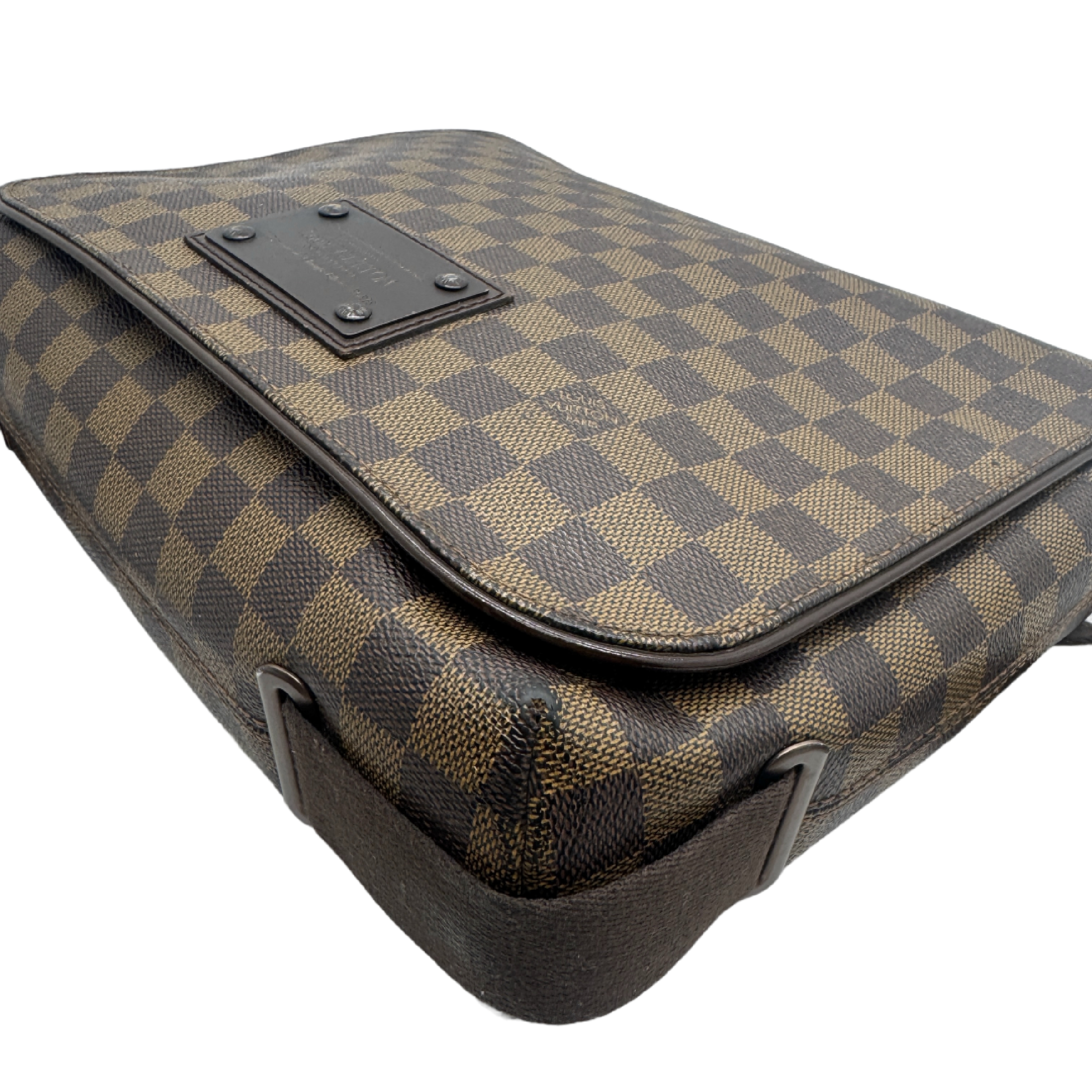 Damier Brooklyn MM Shoulder Bag — view 6