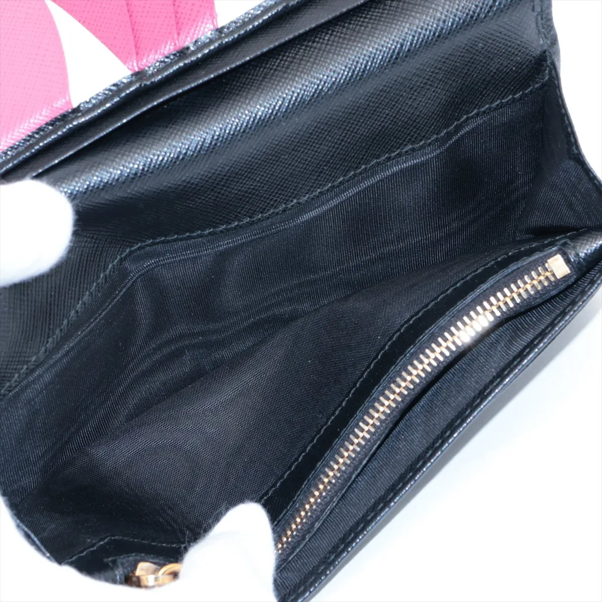 Saffiano Martic 1MV025 Leather Long Wallet Black — view 6