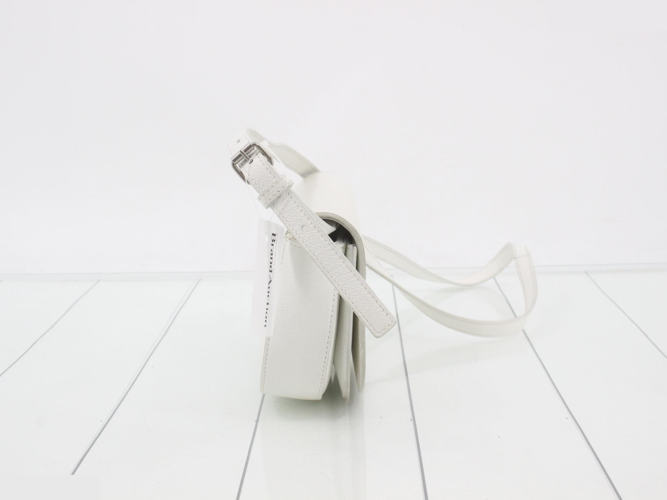Shoulder bag white logo PVC — view 4