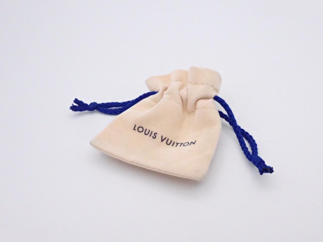 Collier LV Award Chain Pendant — view 4