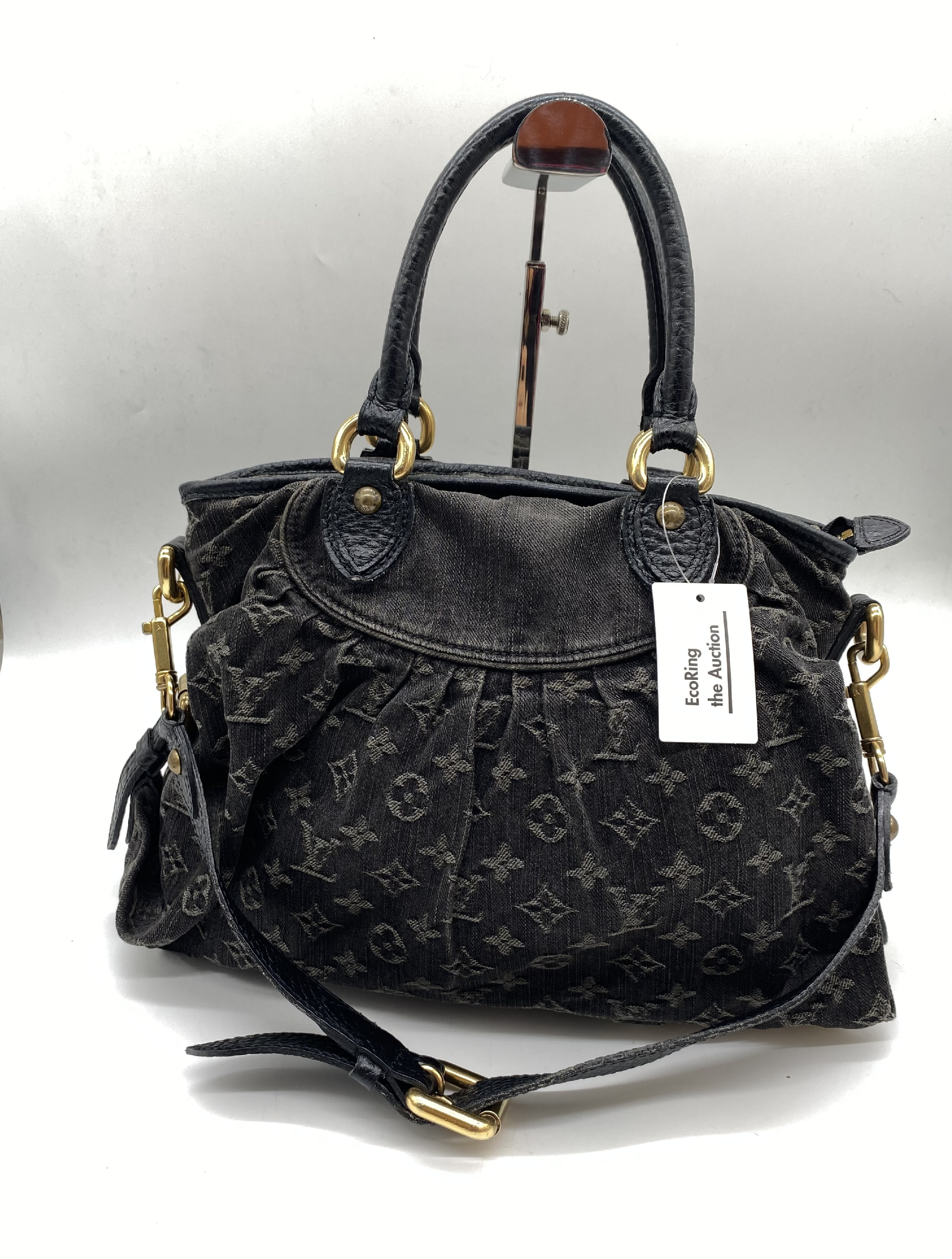 Neo Cabby MM Noir M95351 Shoulder Bag — view 2