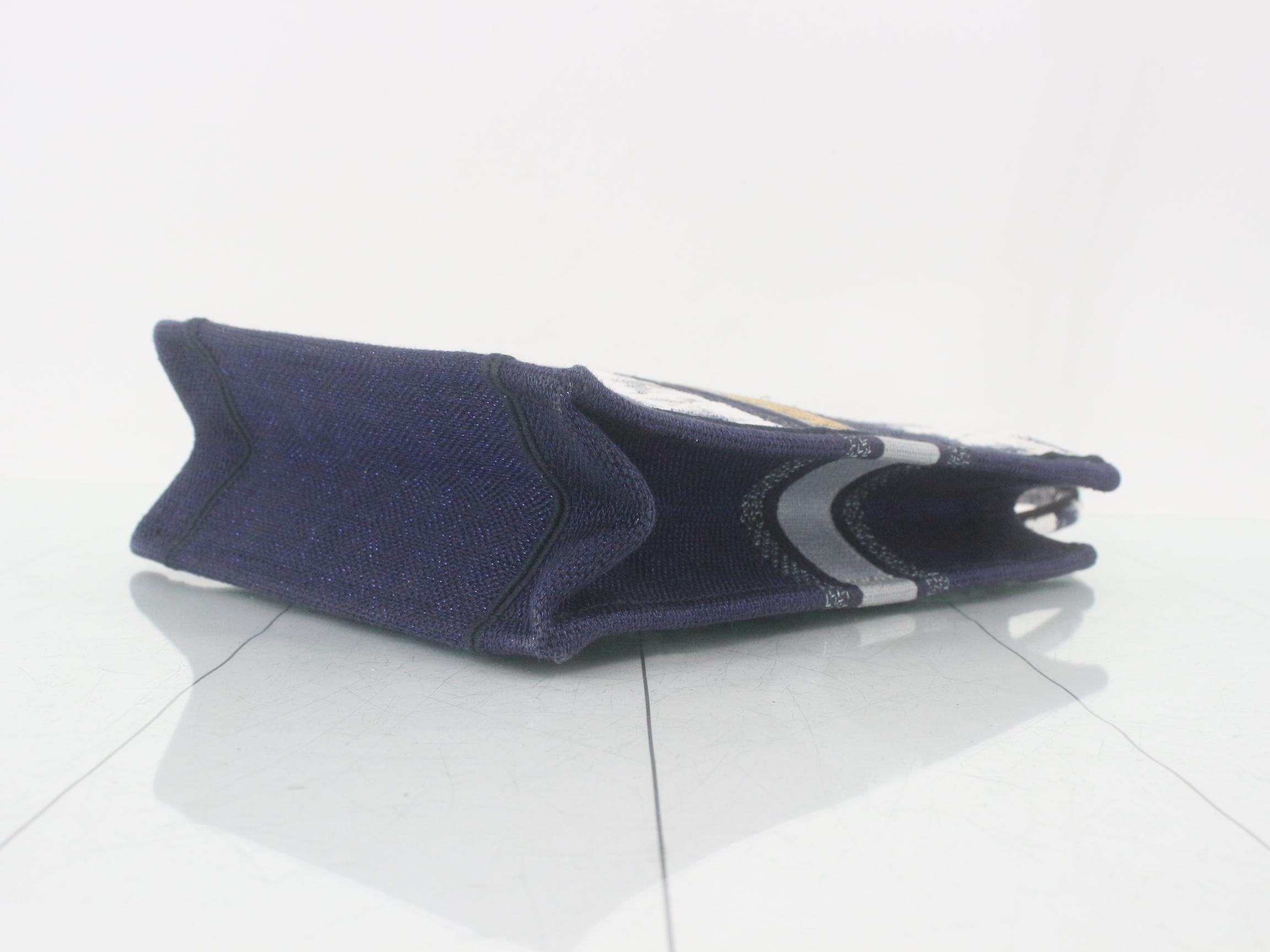 Book Tote — view 6