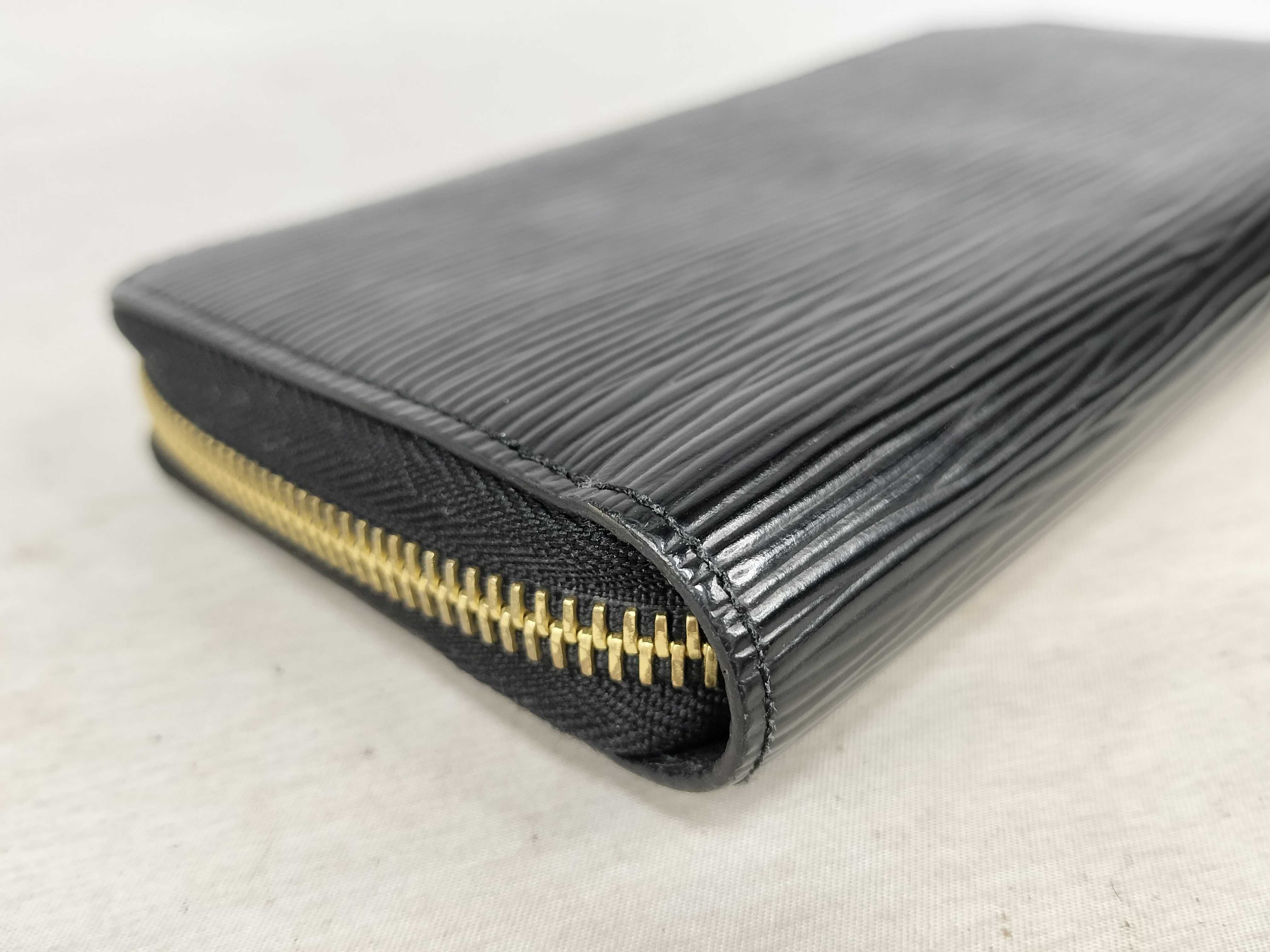 Epi Monogram Wallet M61857 IC Chip Wallet — view 4