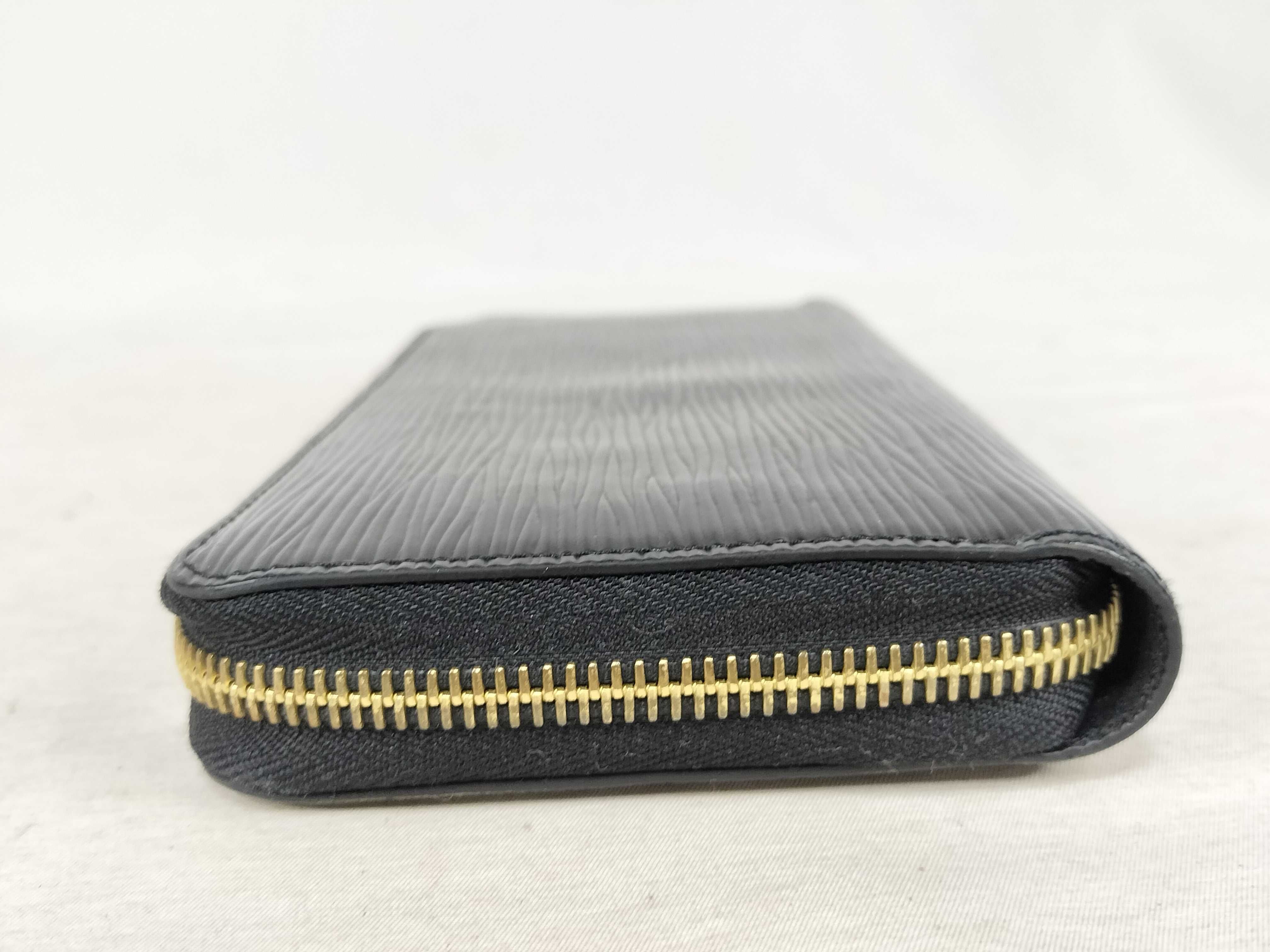 Epi Monogram Wallet M61857 IC Chip Wallet — view 5