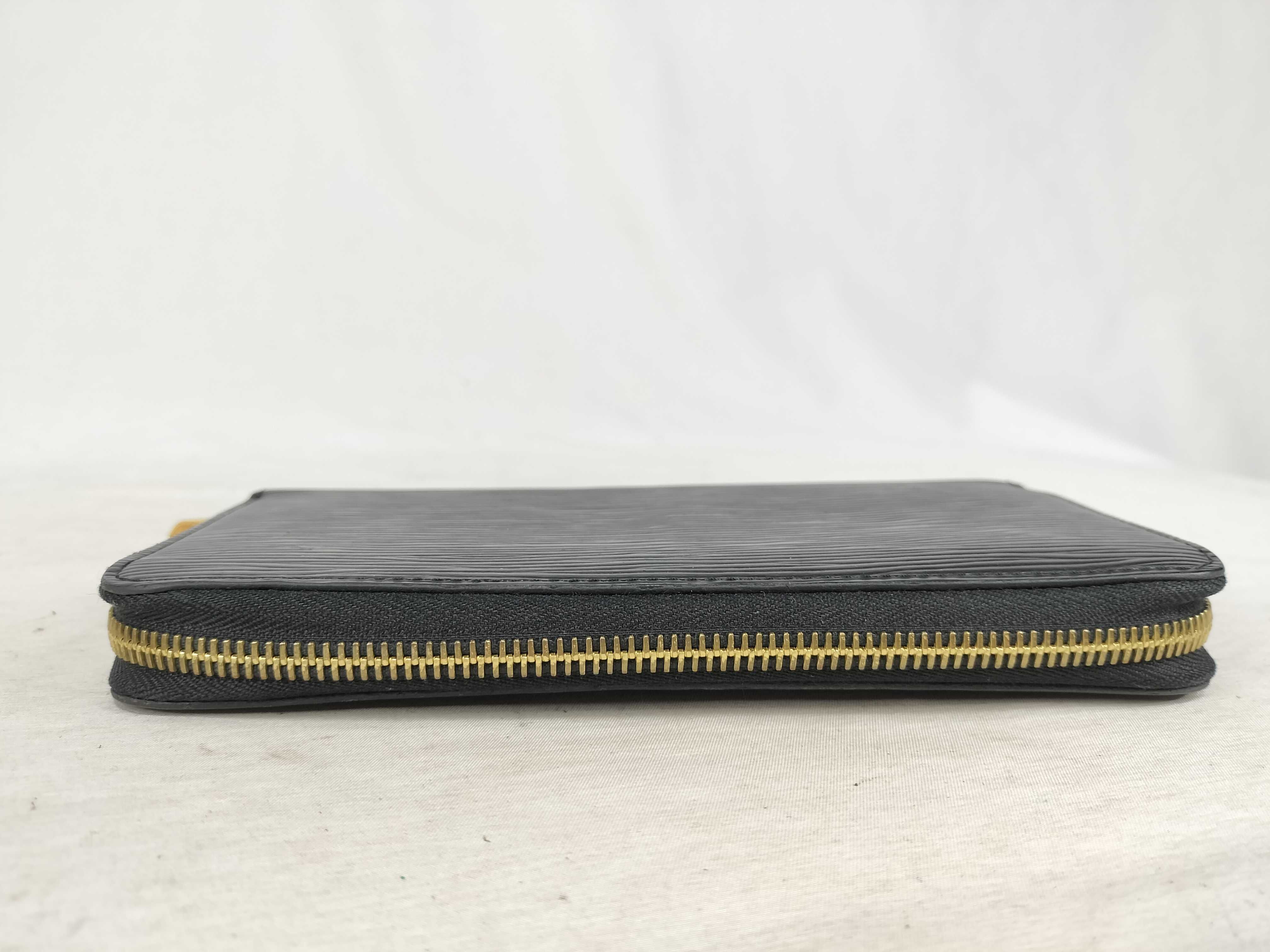Epi Monogram Wallet M61857 IC Chip Wallet — view 6