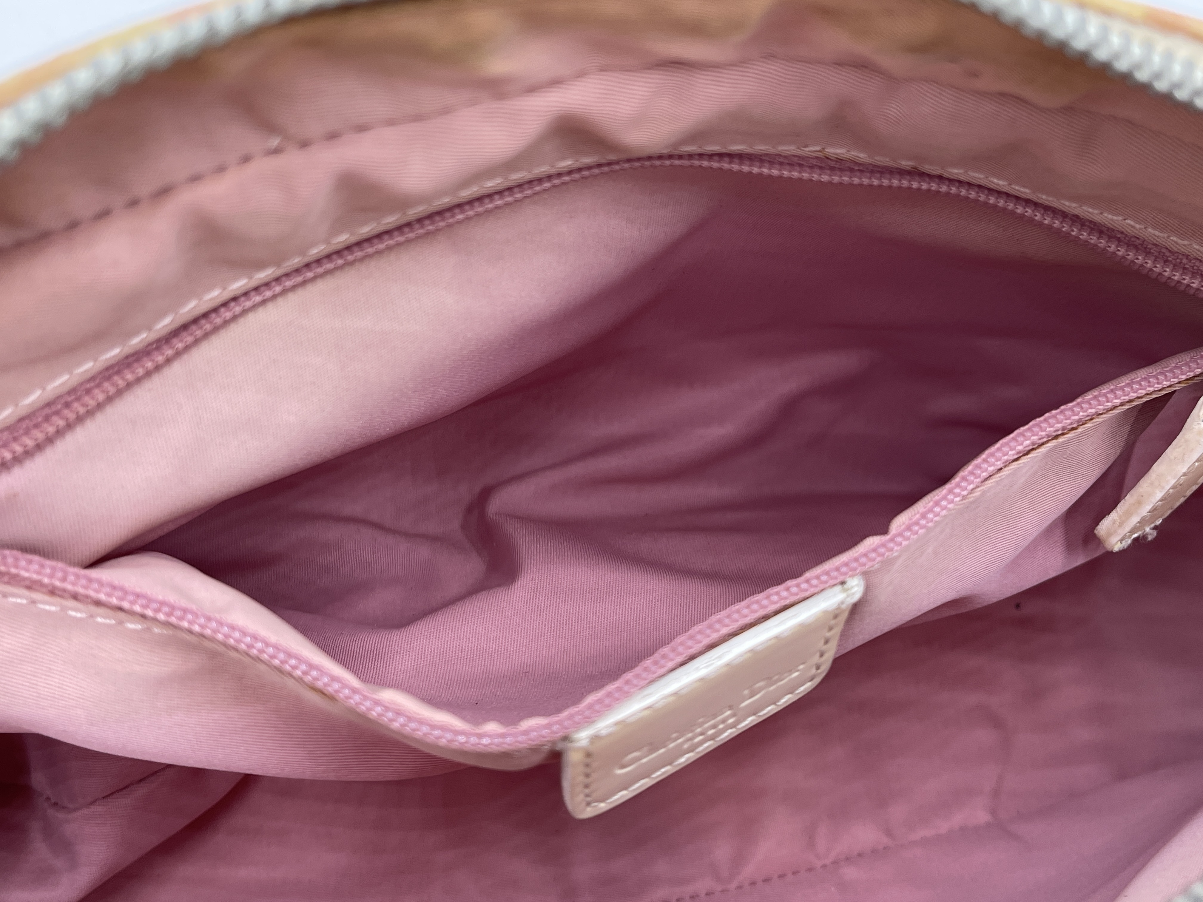 Trotter Pattern No. 1 BO D 0034 Shoulder Bag — view 12