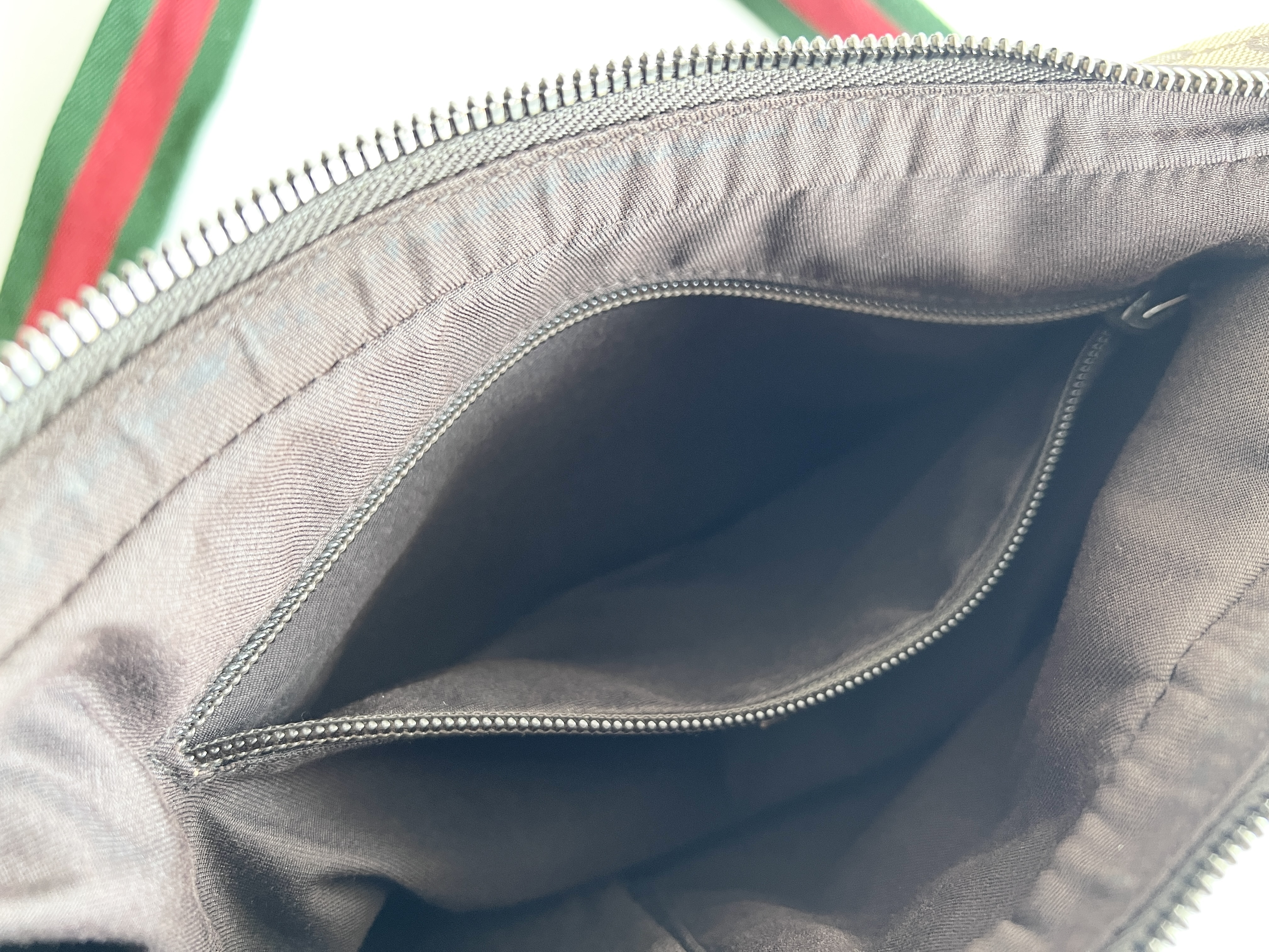 GG Sherry Line Canvas Shoulder Bag One Shoulder Bag — view 8