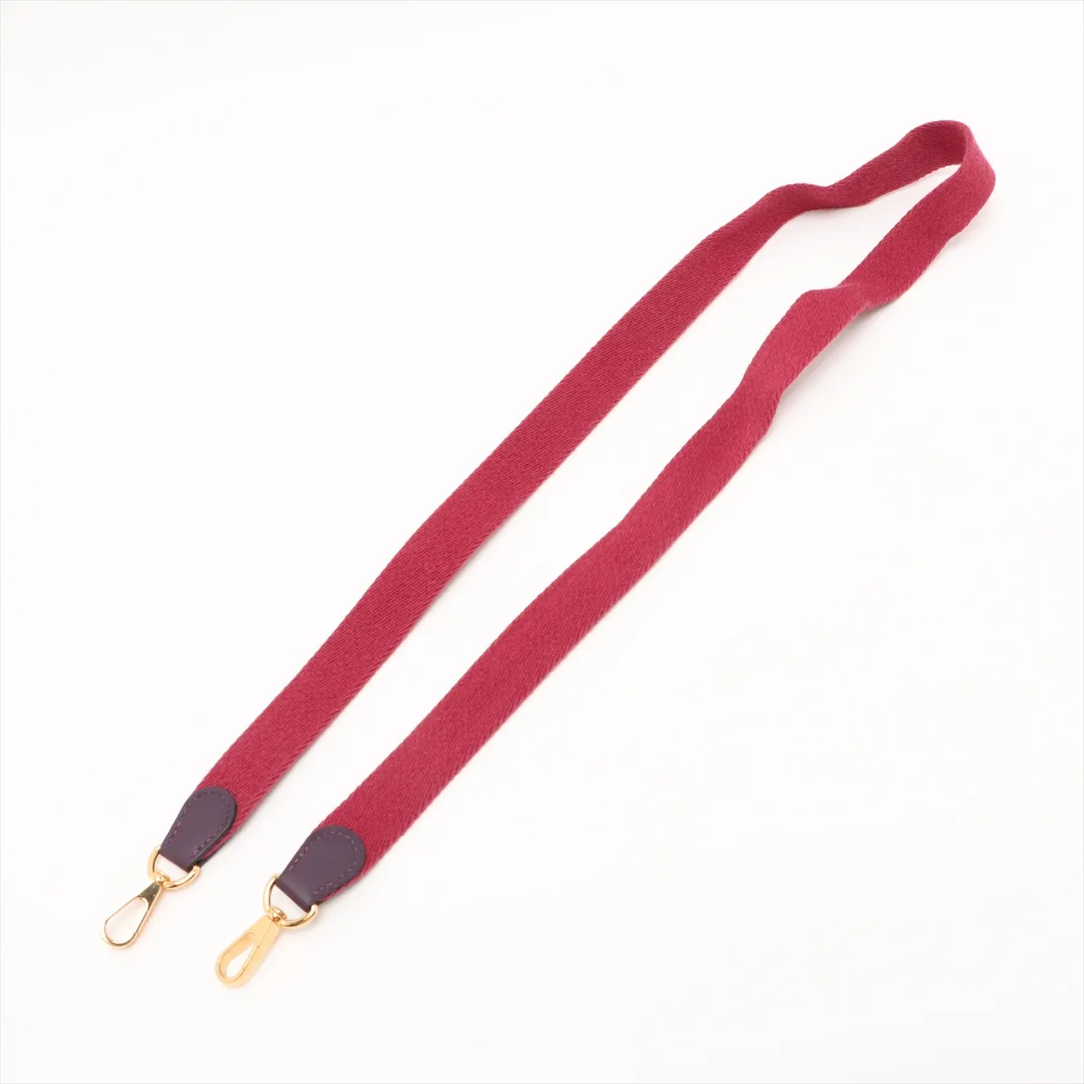 Evelyn 16 TPM Taurillon Clemence Cassis Gold hardware U:2022 — view 5