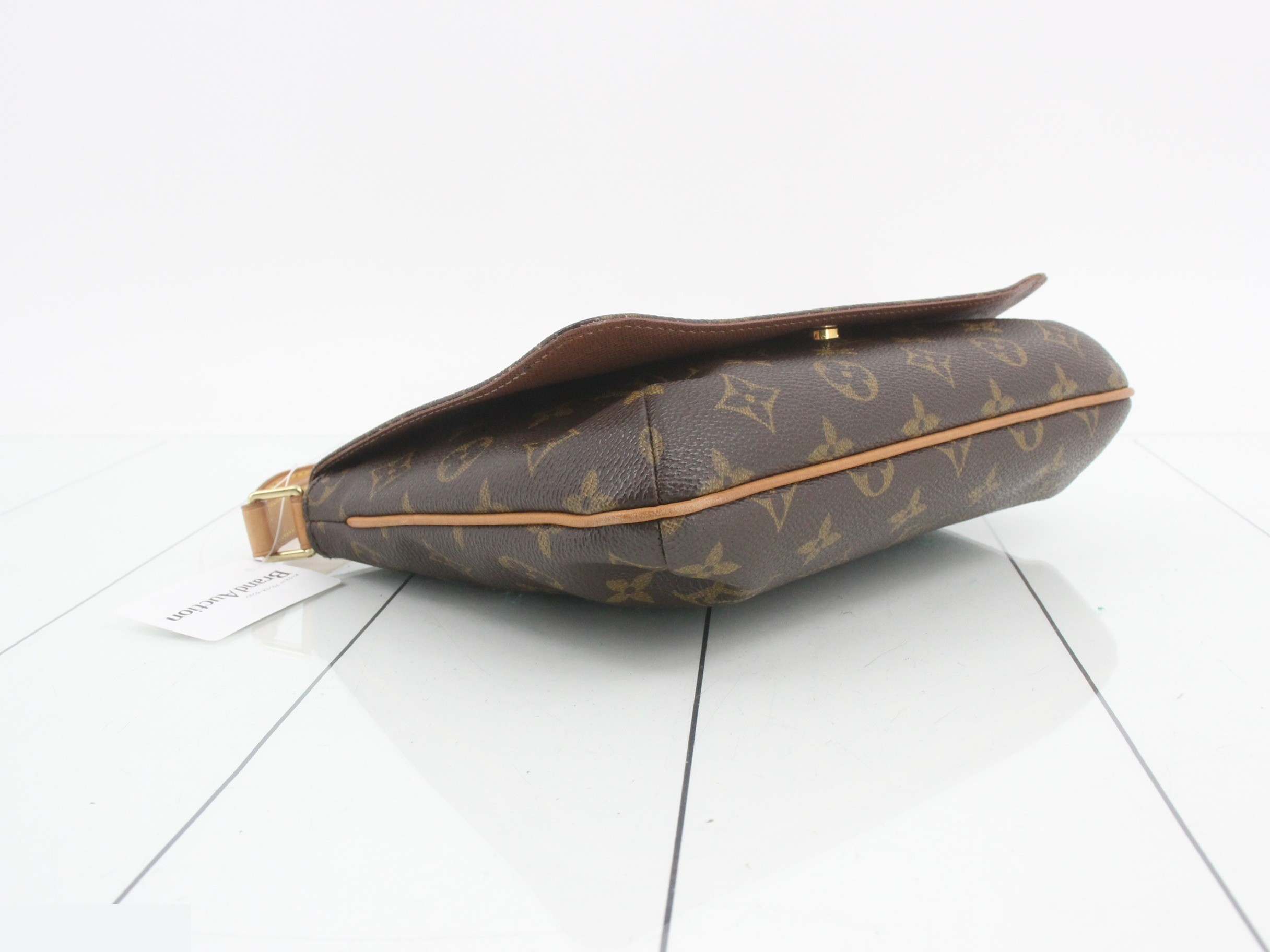 Musette Tango Short Shoulder — view 5
